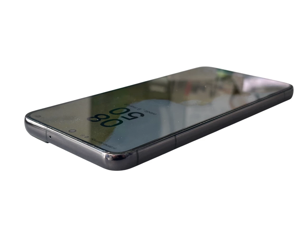 telefon-samsung-galaxy-s22-8128gb-komplet-przekatna-ekranu-670