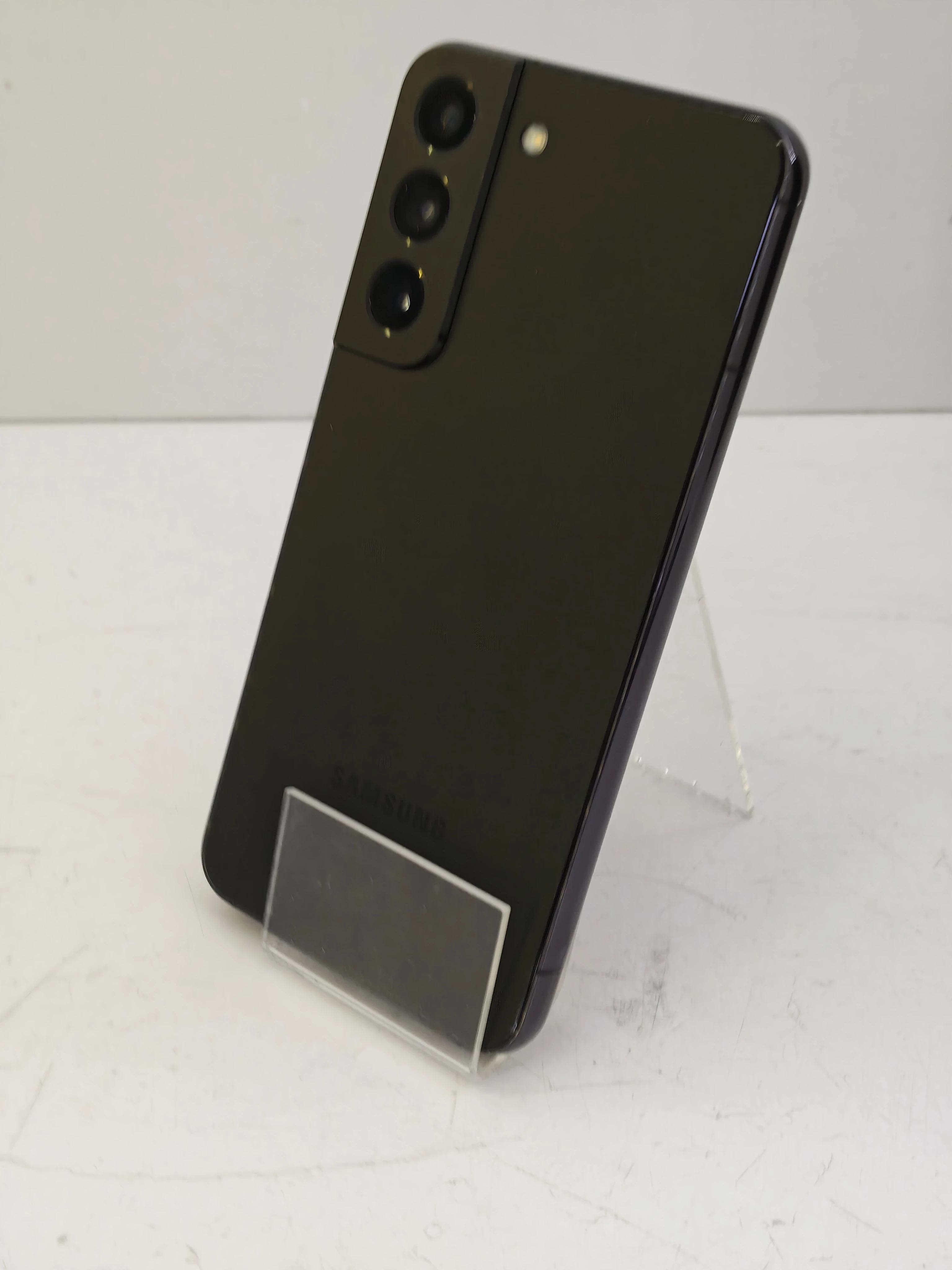 telefon-samsung-galaxy-s22-8128gb-komplet-stan-11323-2