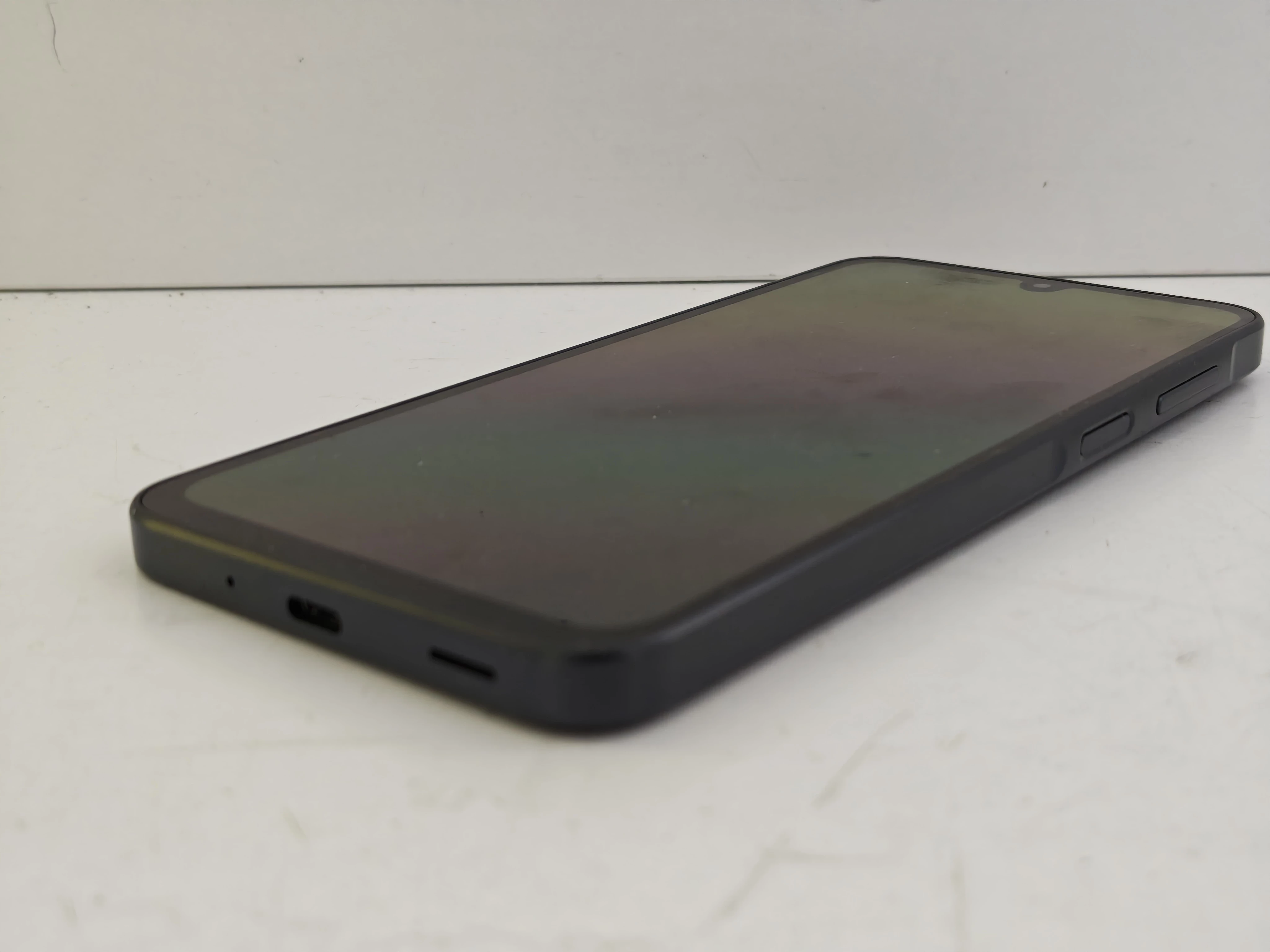 telefon-samsung-galaxy-a16-4128gb-ds-komplet-stan-11323-2