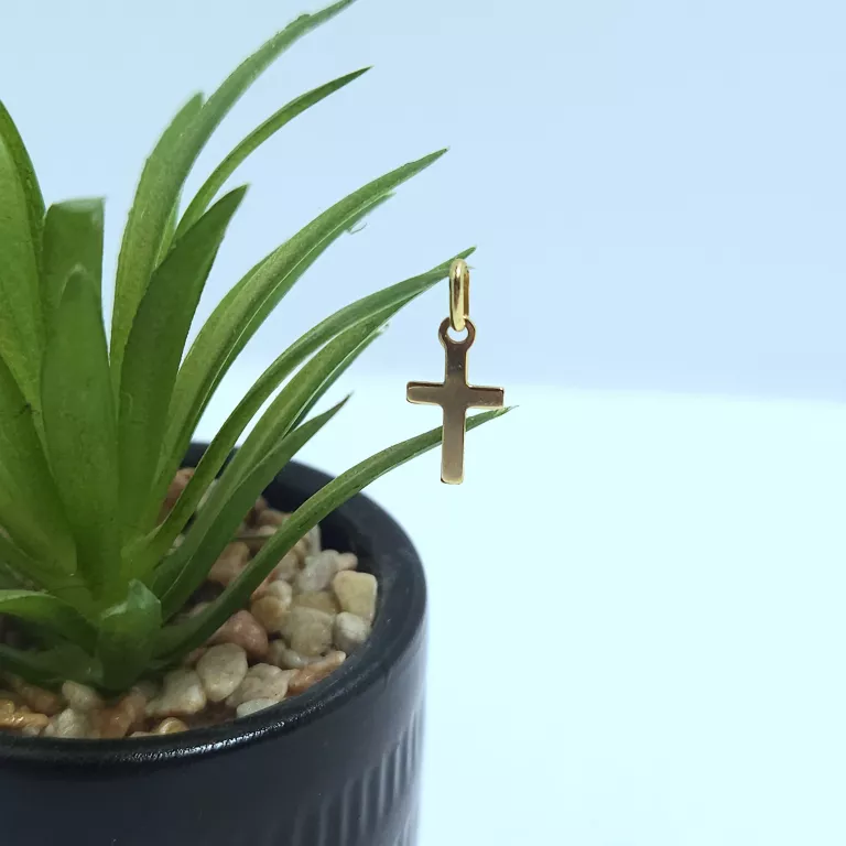 zloty-zawieszka-krzyzyk-585-023-g-stan-11323-2