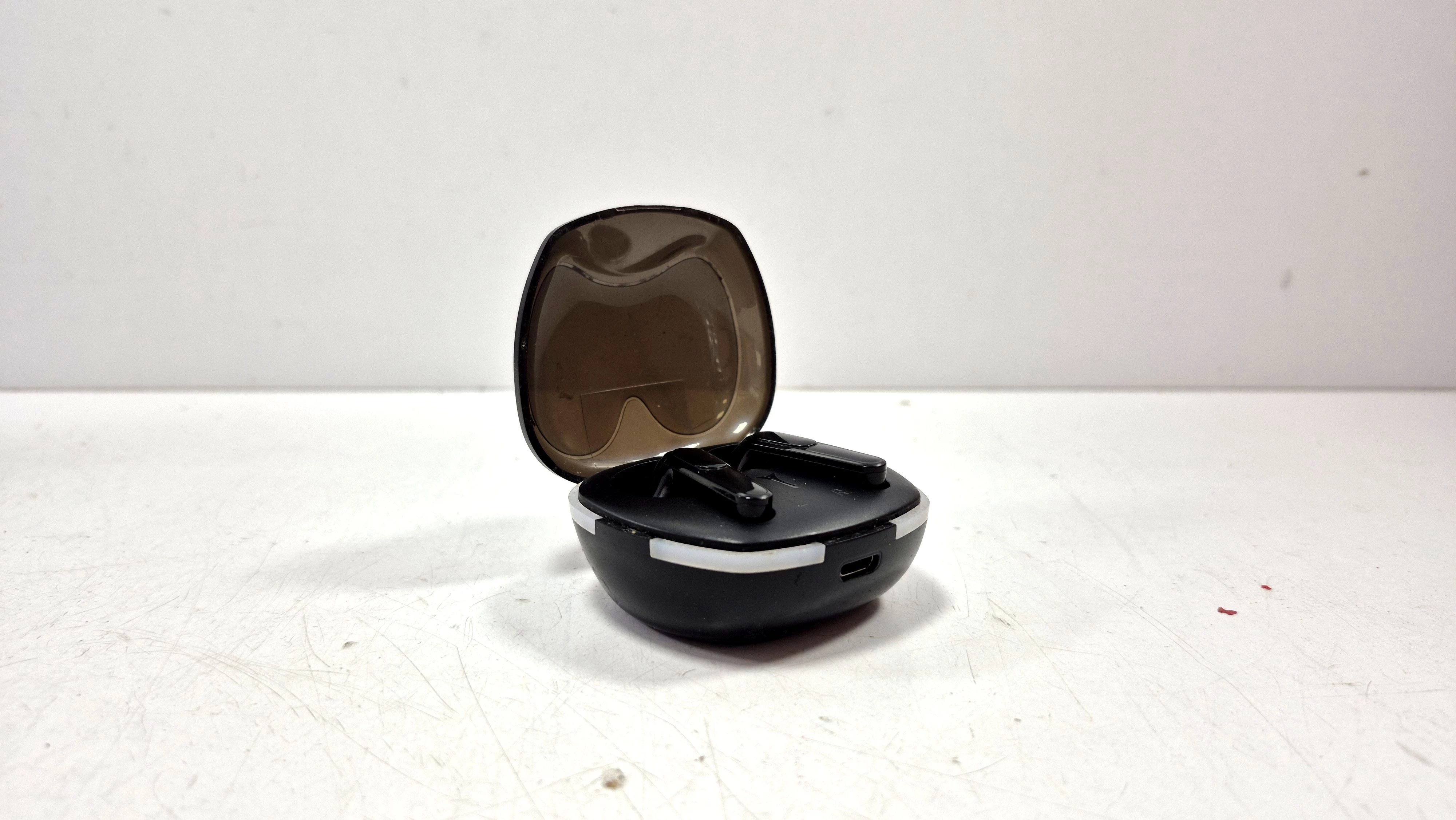 sluchawki-bluetooth-czarne-stan-11323-2