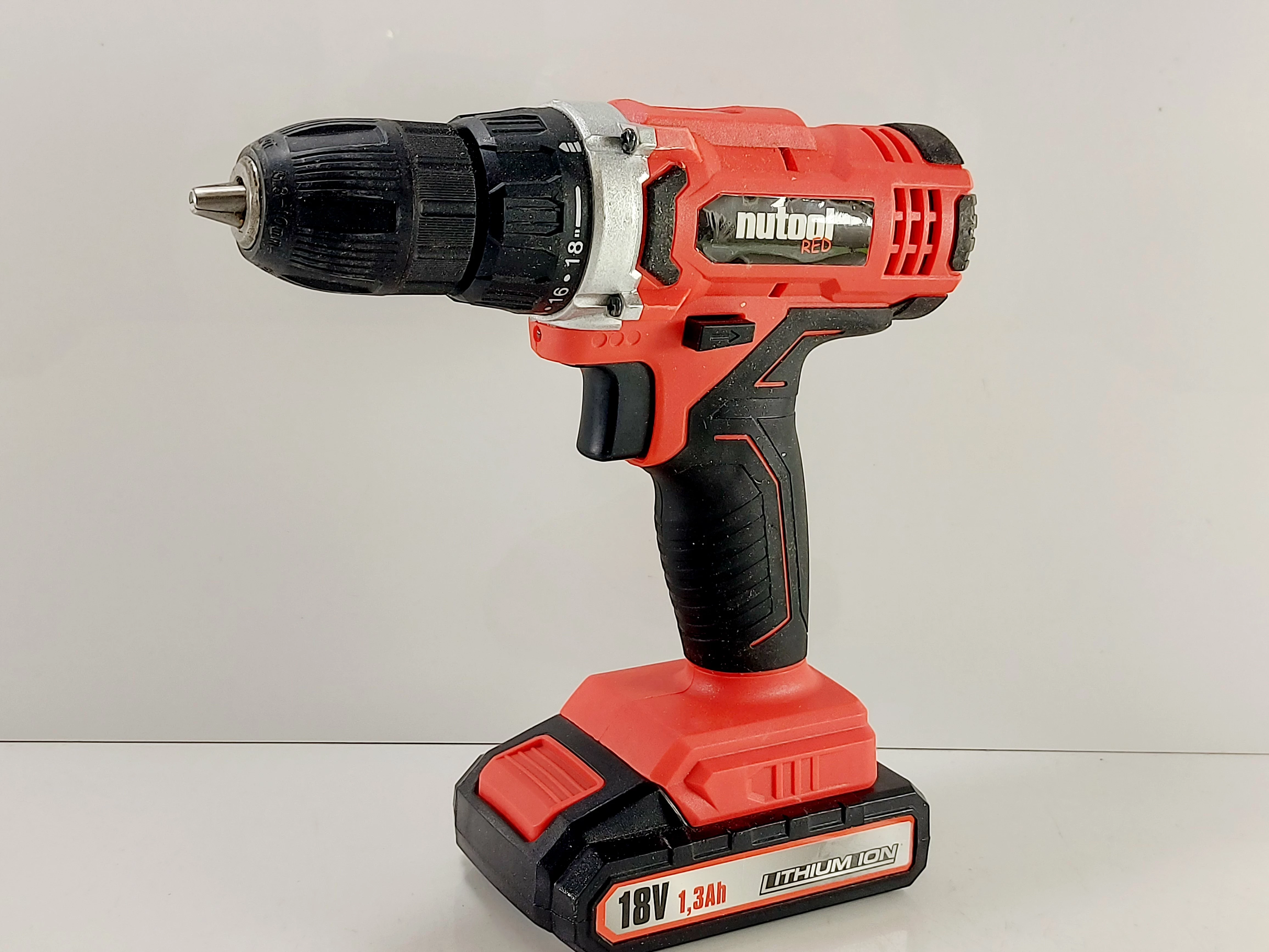 wkretarka-akumulatorowa-nutool-red-npk19lpl-starolecka-63-poznan-x