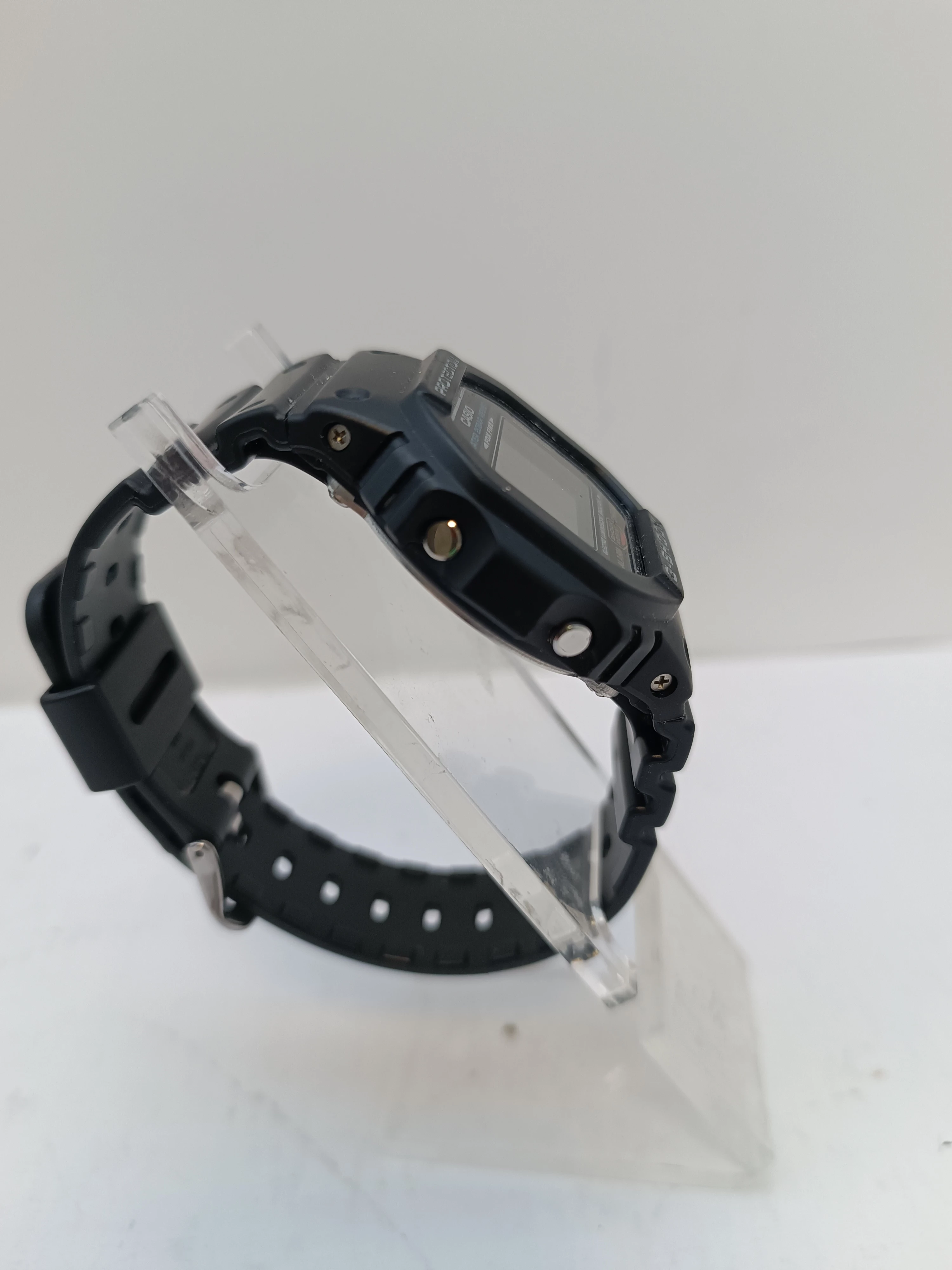 zegarek-casio-dw-5600e-stan-11323-2