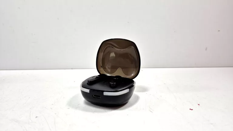 sluchawki-bluetooth-czarne-28-czerwca-126-poznan-ska-x