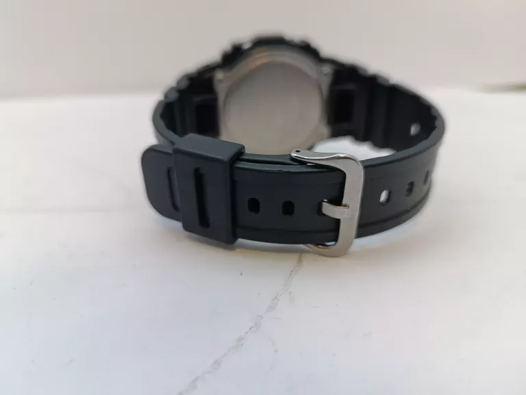 zegarek-casio-dw-5600e-material-paska-129219-10