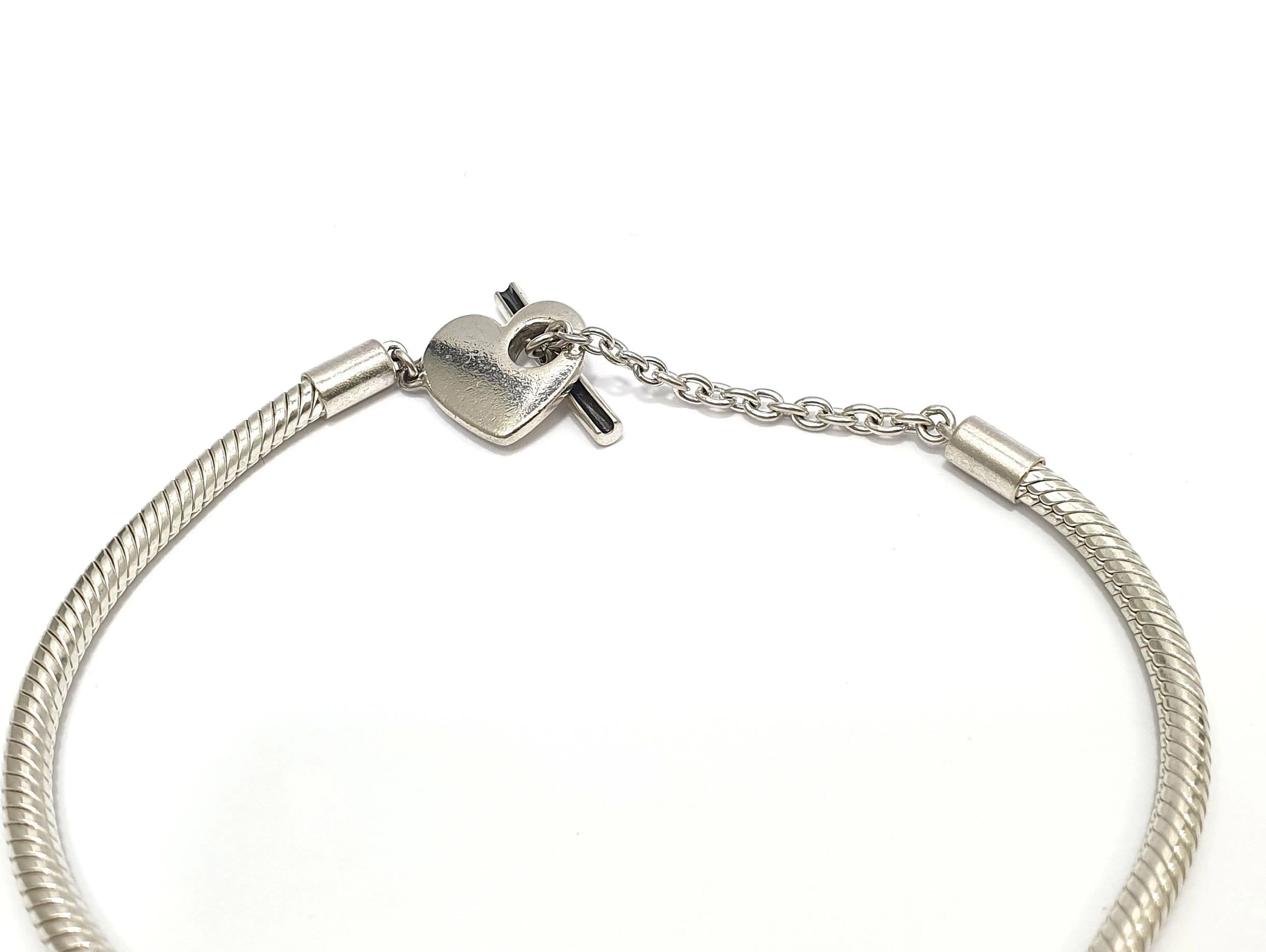 srebrna-bransoletka-pandora-serce-zapiecie-t-1307-g-925-ean-gtin-5700302908480