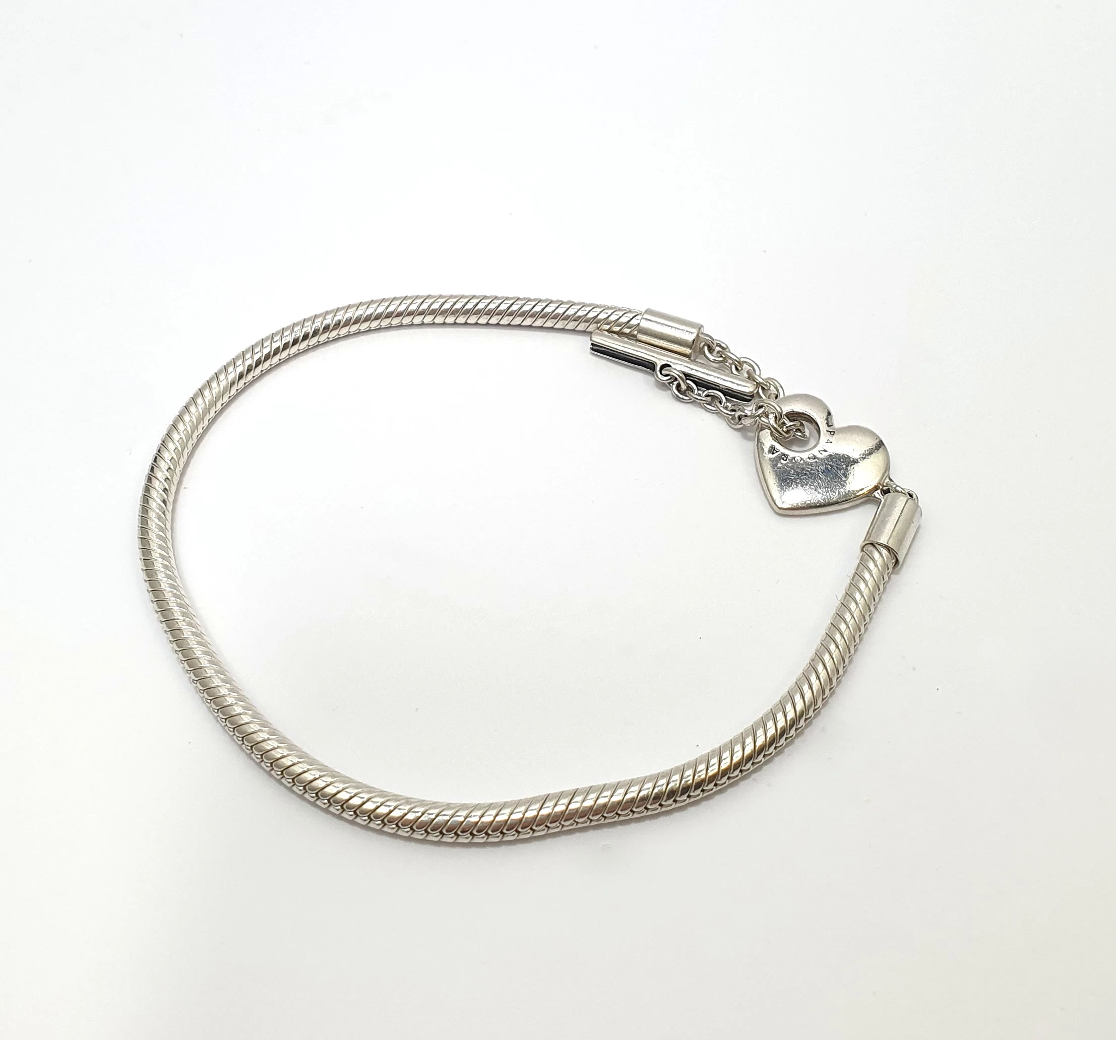 srebrna-bransoletka-pandora-serce-zapiecie-t-1307-g-925-stan-11323-2