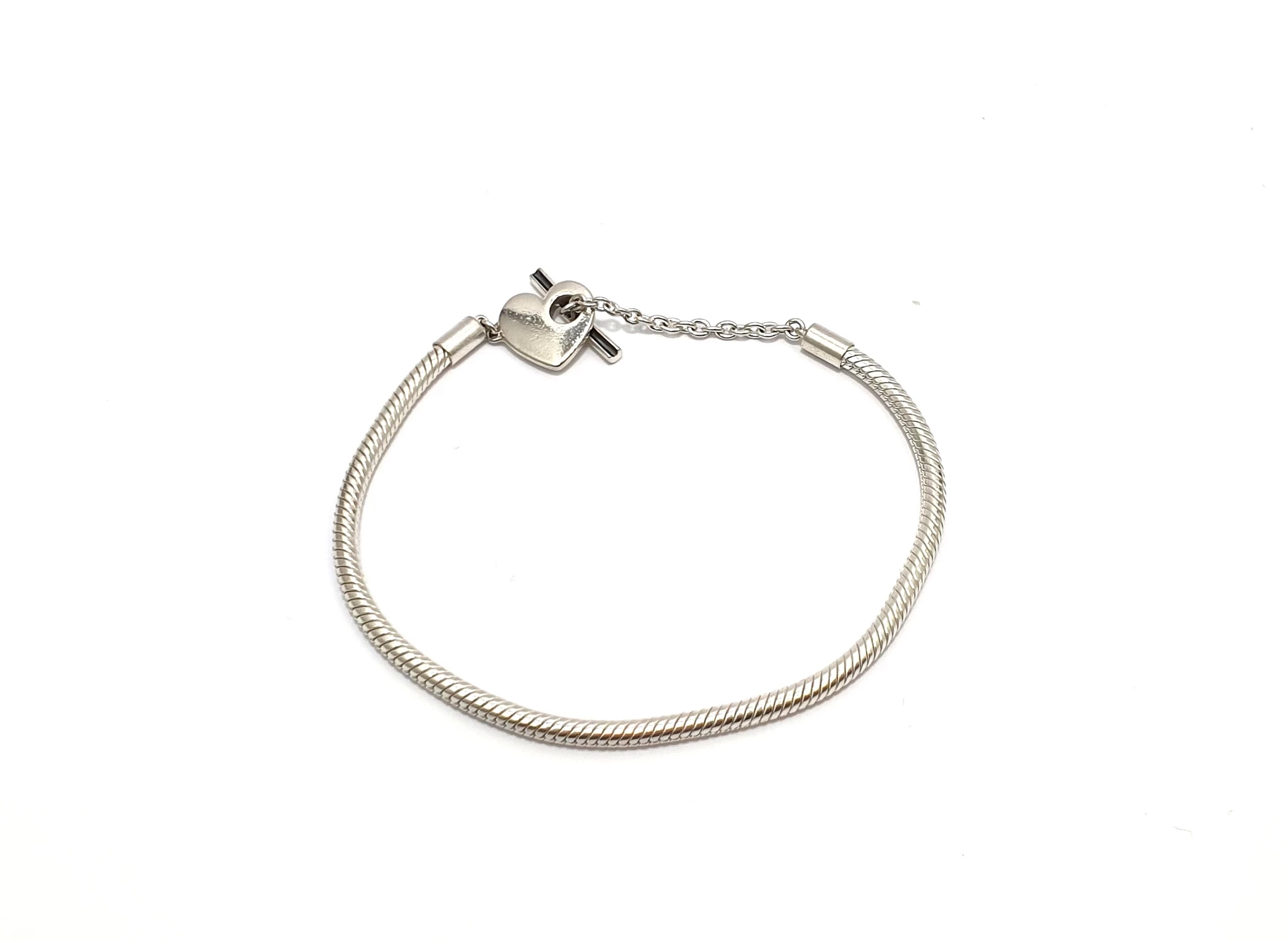 srebrna-bransoletka-pandora-serce-zapiecie-t-1307-g-925-rynek-15-olesno-palladium