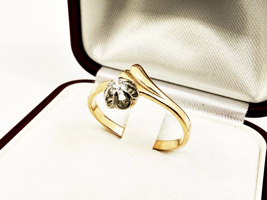 zloty-pierscionek-p585-z-cyrkonia-rozmiar-17-waga-211-krzywoustego-324-wroclaw