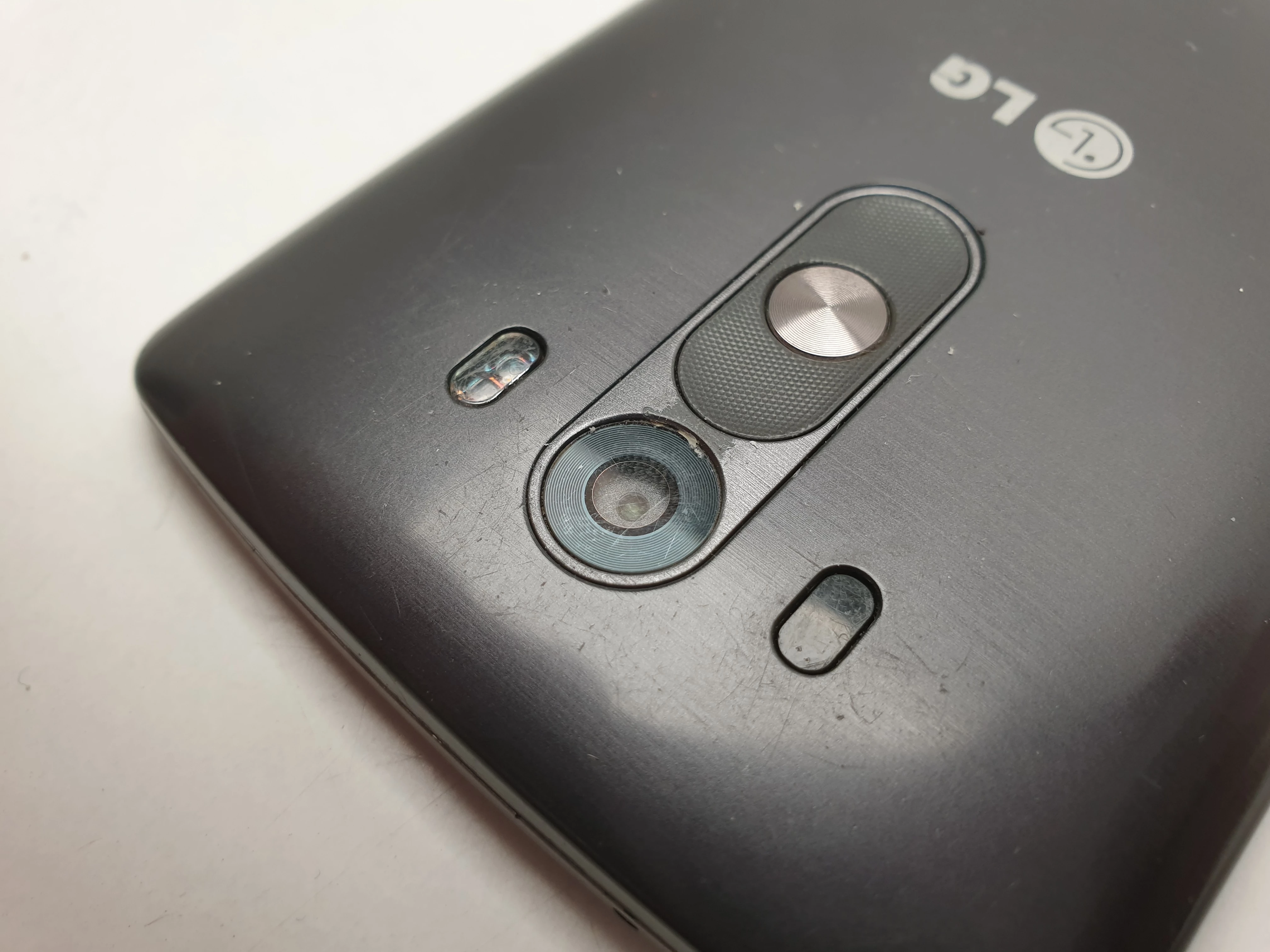 telefon-lg-g3-wbudowana-pamiec-202869-214205