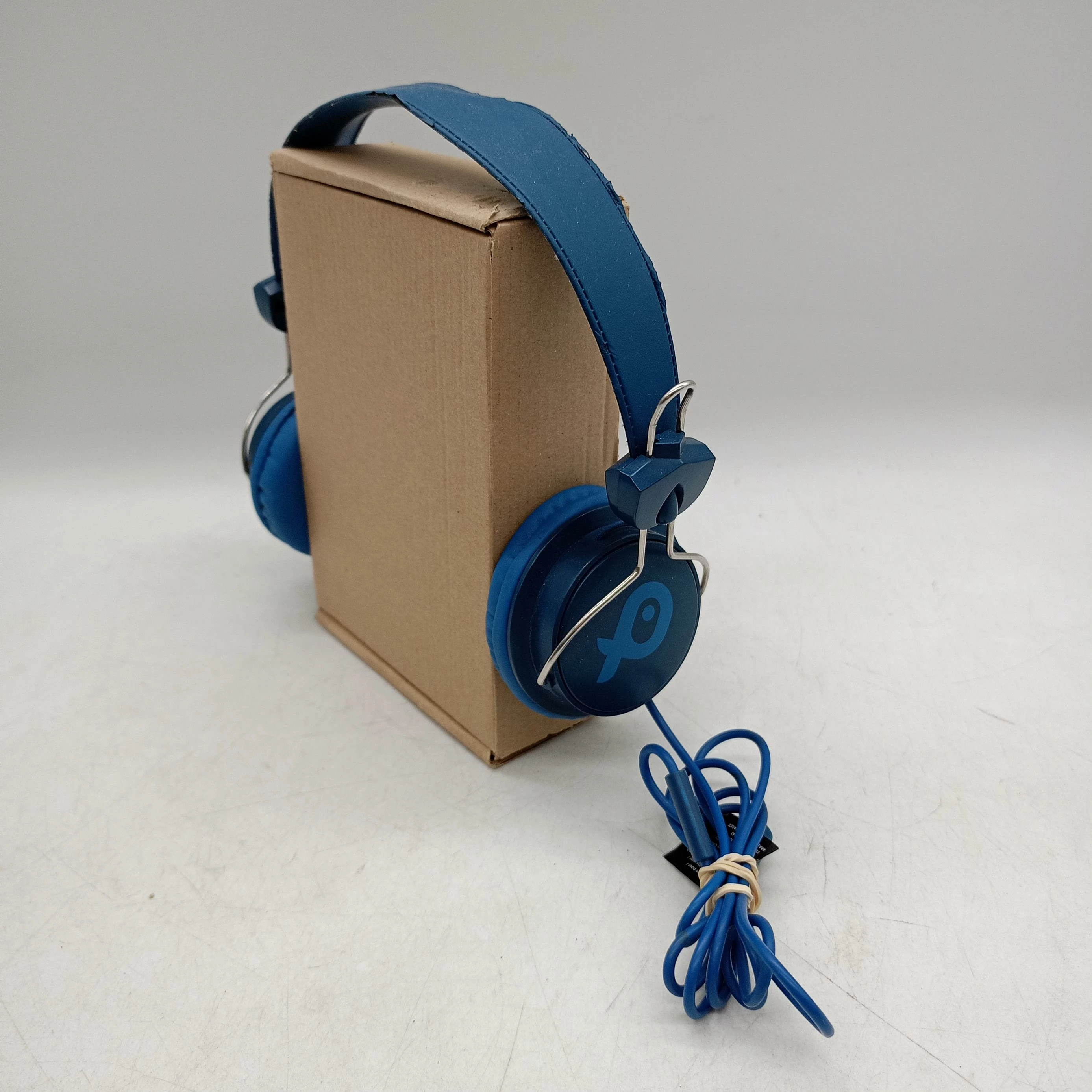 sluchawki-nauszne-poss-niebieskie-ean-gtin-3616181231125