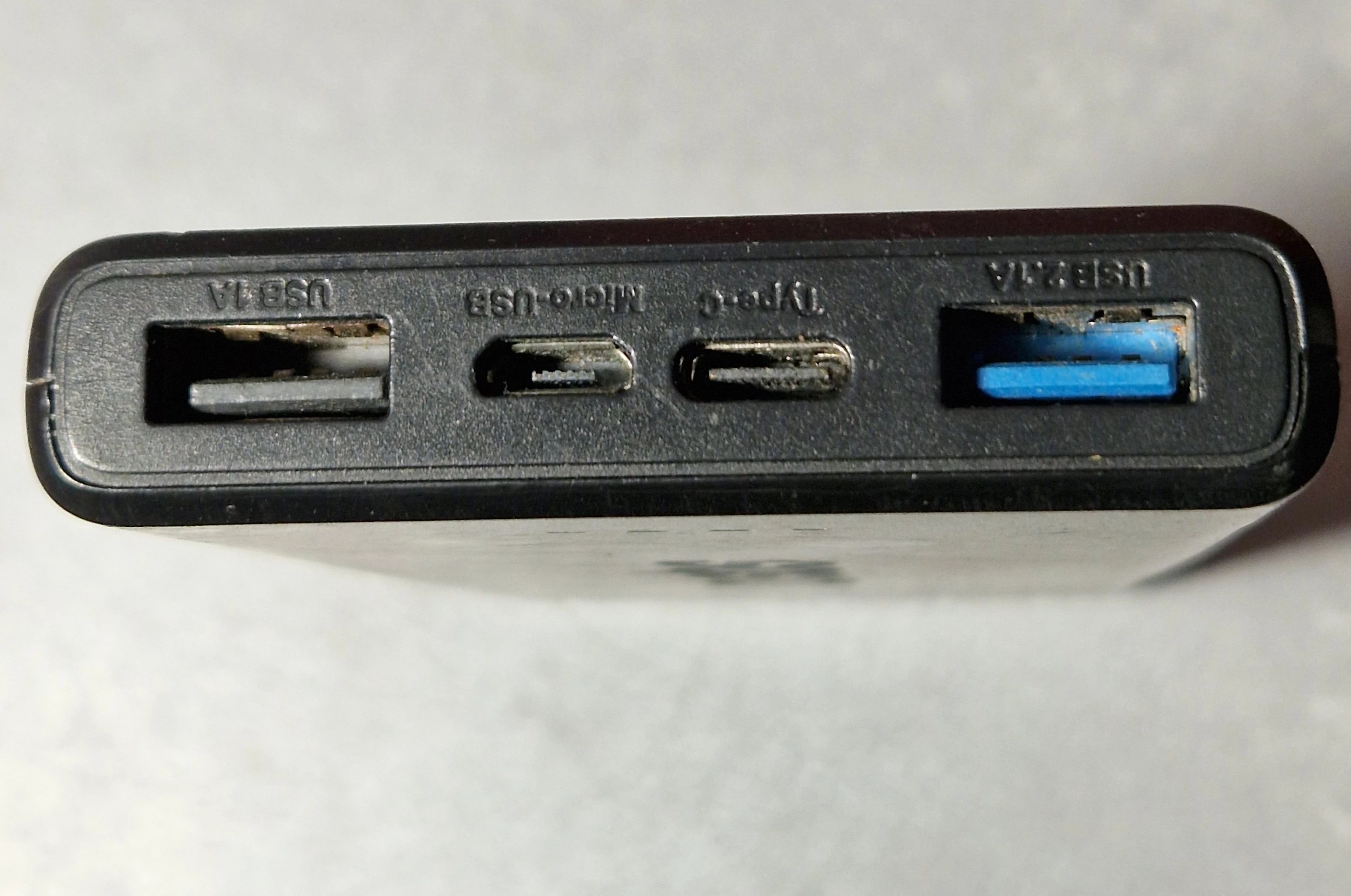 powerbank-sbs-10000mah-kod-producenta-ttbb10000po4k