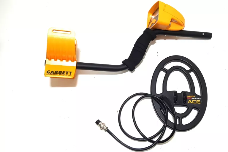 wykrywacz-metali-garrett-ace-150-stan-bardzo-dobry-model-ace-150