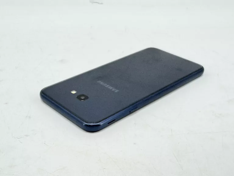 telefon-samsung-galaxy-j4-232-gb-porysowany-przekatna-ekranu-600