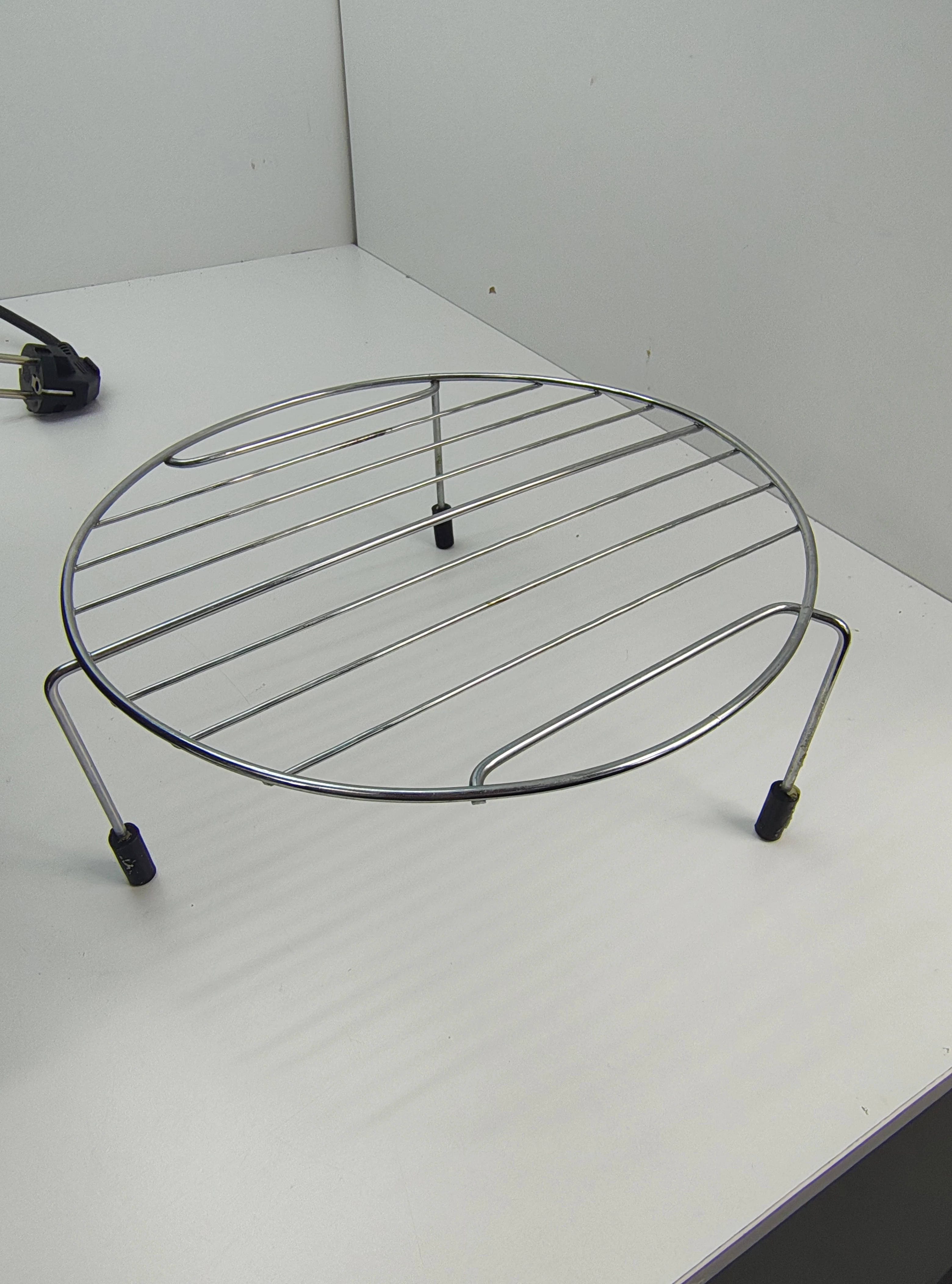 kuchenka-mikrofalowa-sharp-r760bk-marka-248811-1922673