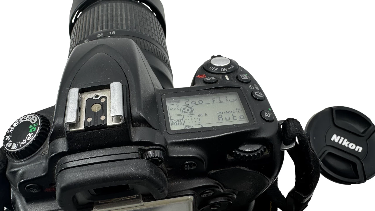 aparat-nikon-d90-obiektyw-af-s-nikkor-18-105mm-stan-11323-2