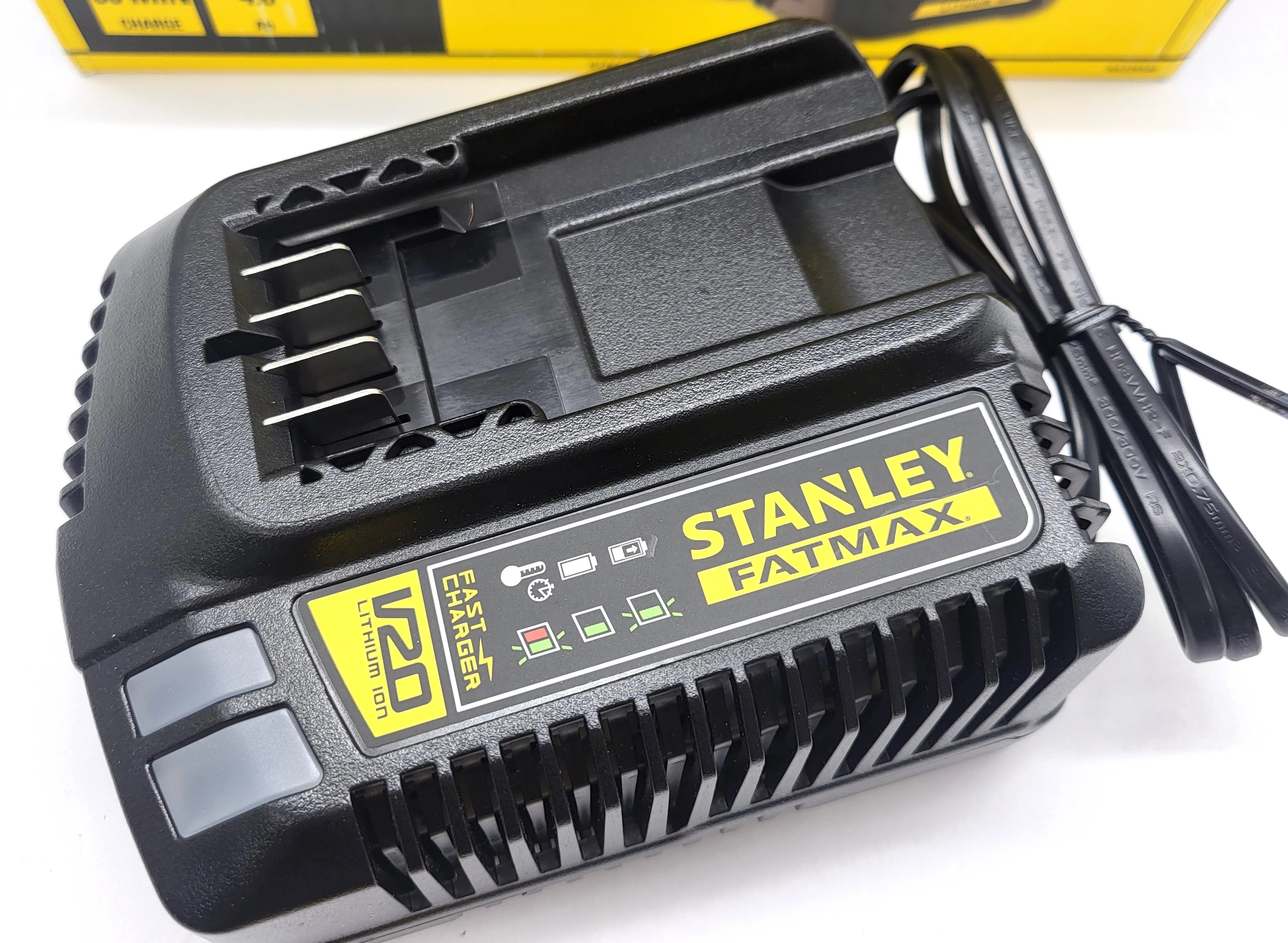 akumulator-40ah-ladowarka-v20-stanley-fatmax-marka-248811-951552