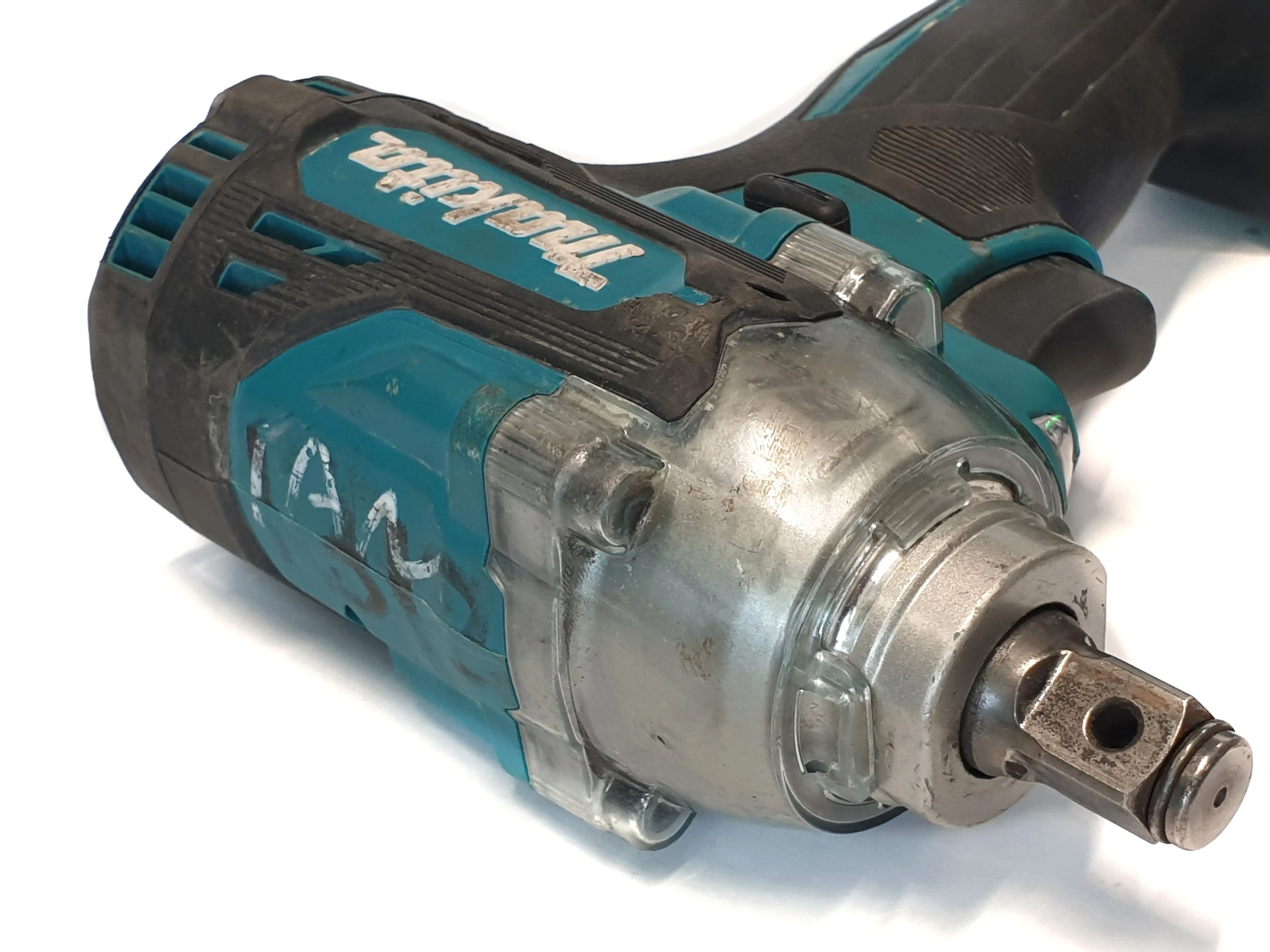 klucz-udarowy-makita-dtw300-rozmiar-trzpienia-248160-863071