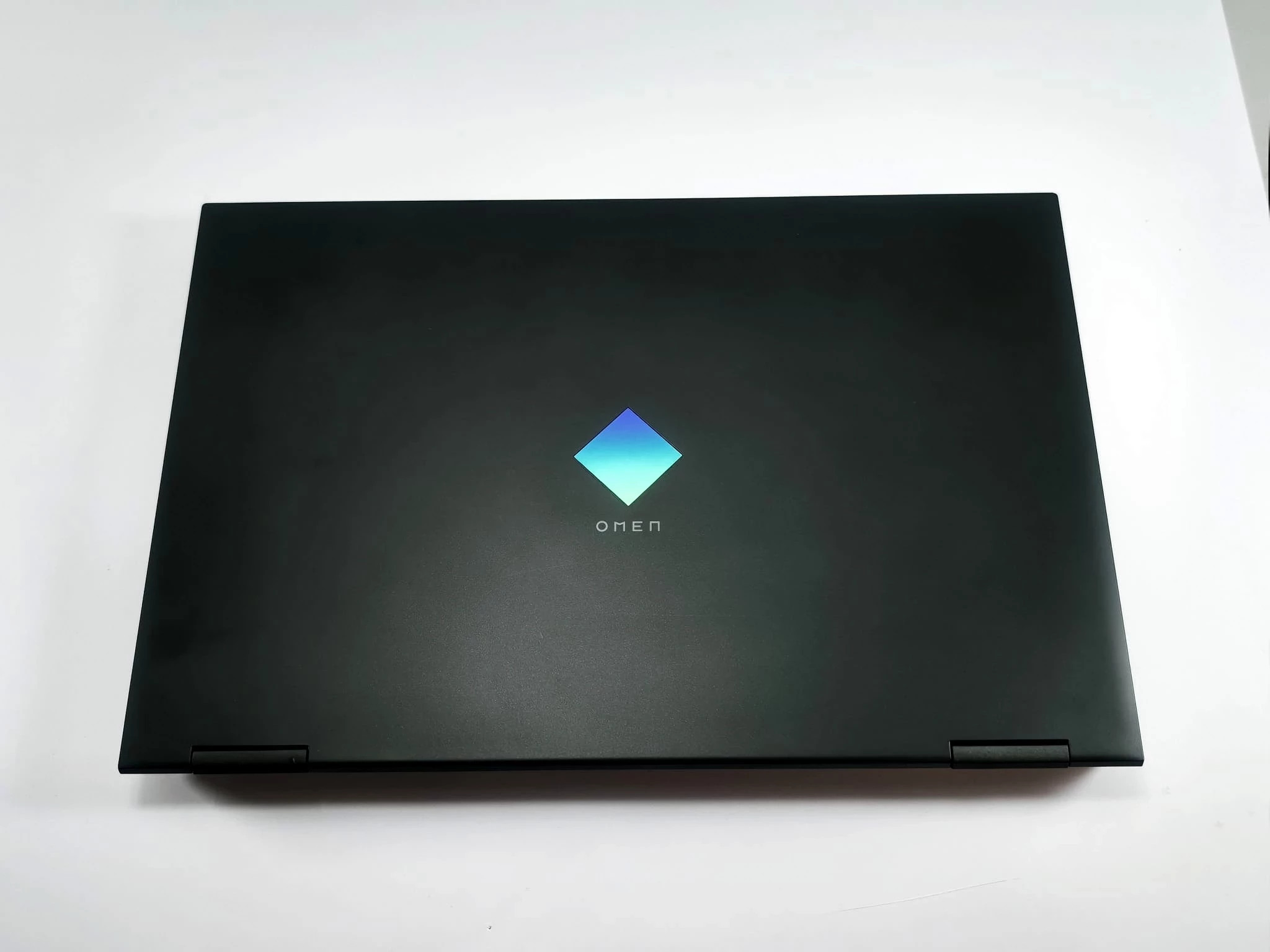 laptop-hp-omen-15-ek0026nw-156-intel-core-i5-16-gb-512-gb-czarny-liczba-rdzeni-procesora-4329-3