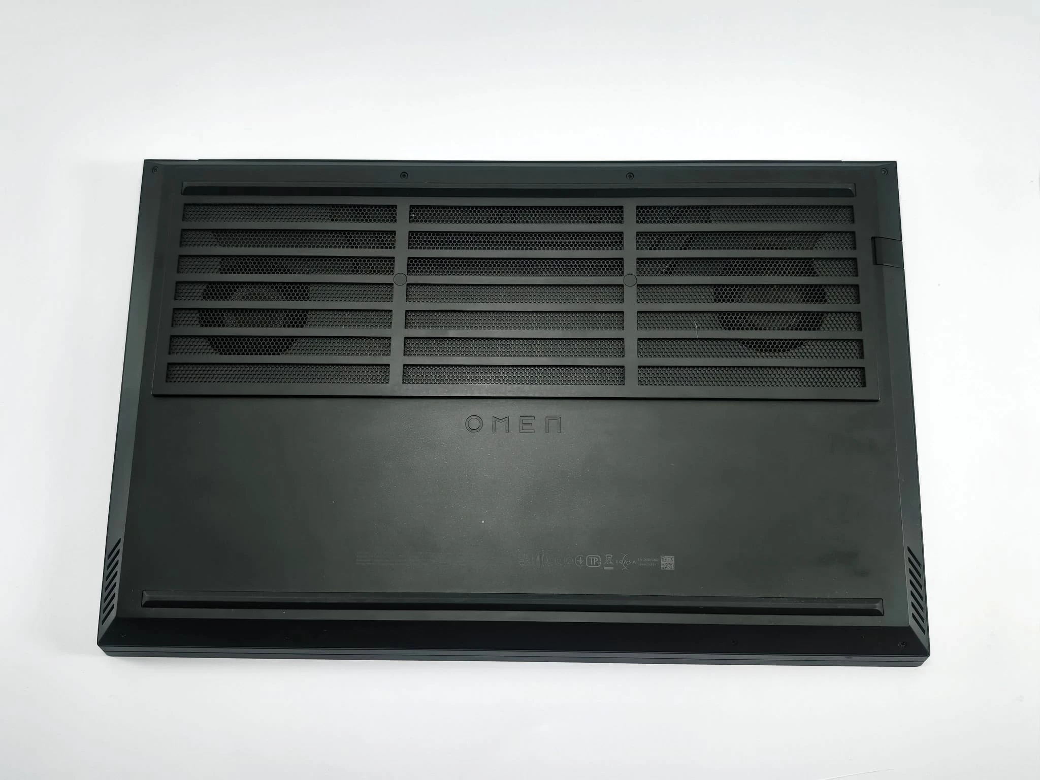 laptop-hp-omen-15-ek0026nw-156-intel-core-i5-16-gb-512-gb-czarny-seria-procesora-4366-20