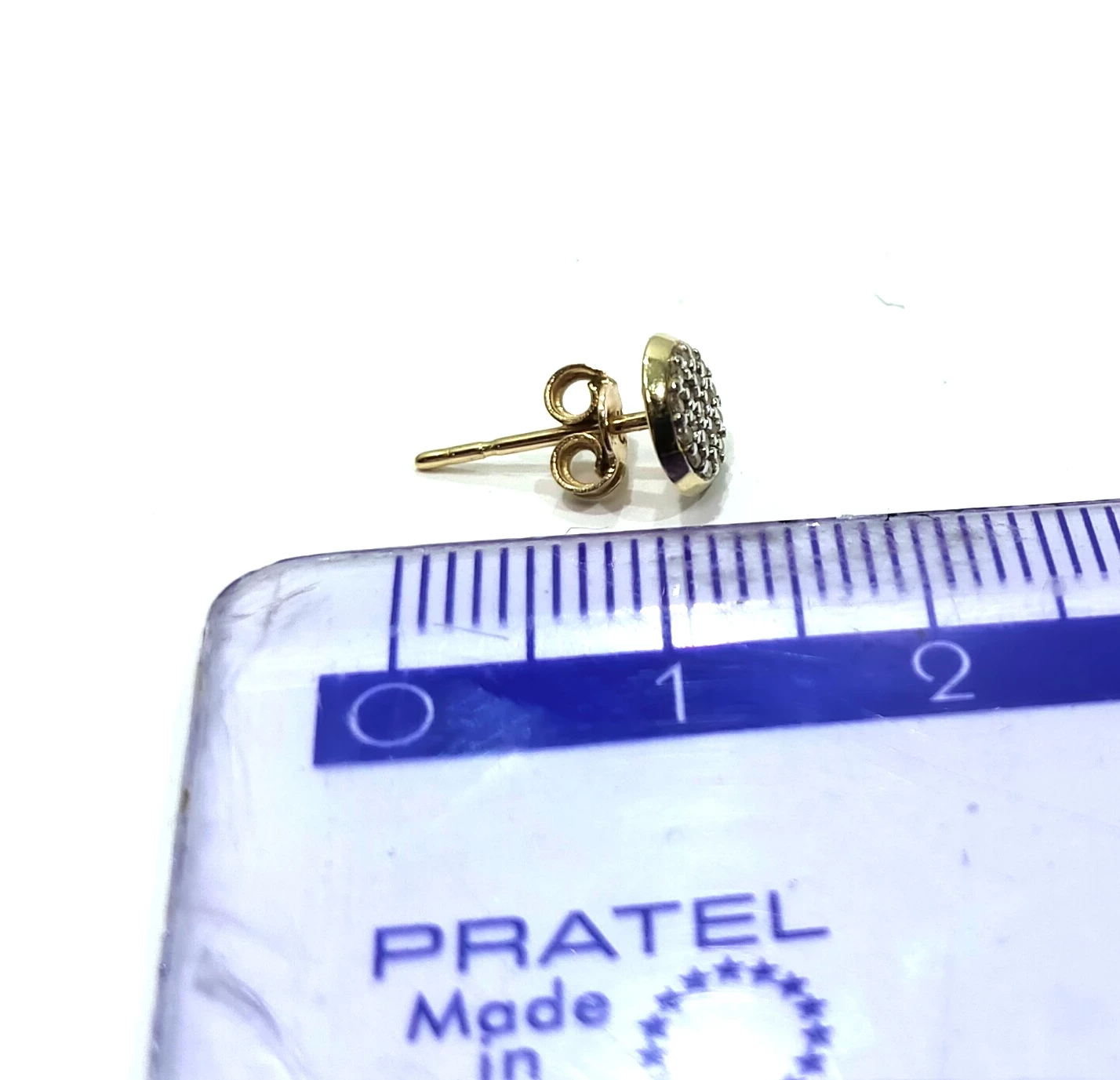 uzywane-zlote-kolczyki-w-sztyfcie-585-089g-stan-11323-2