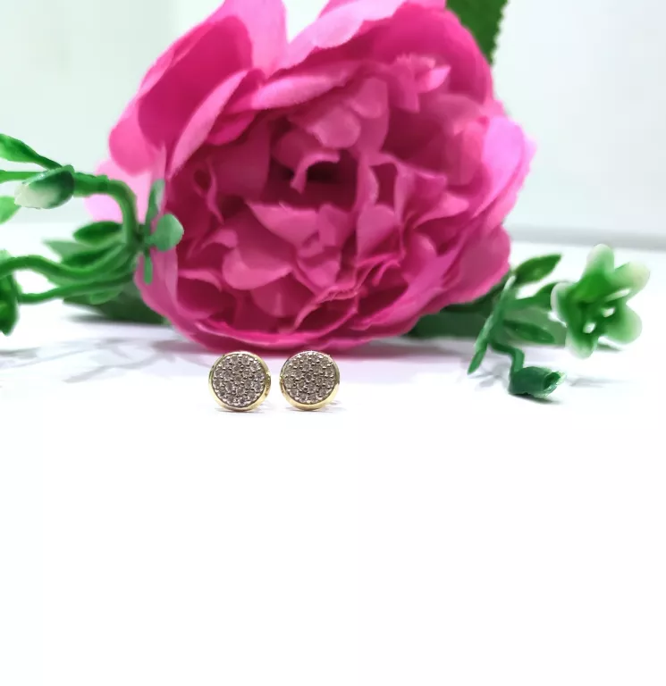 uzywane-zlote-kolczyki-w-sztyfcie-585-089g-kosciuszki-16-garwolin