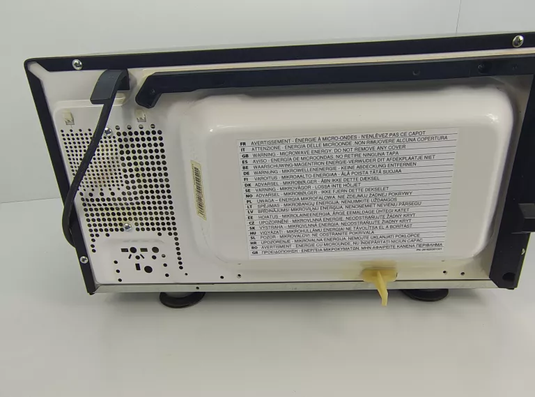 kuchenka-mikrofalowa-sharp-r760bk-model-r760bk