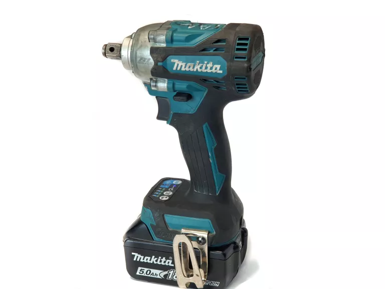 klucz-udarowy-makita-dtw300-grunwaldzka-16-jaroslaw