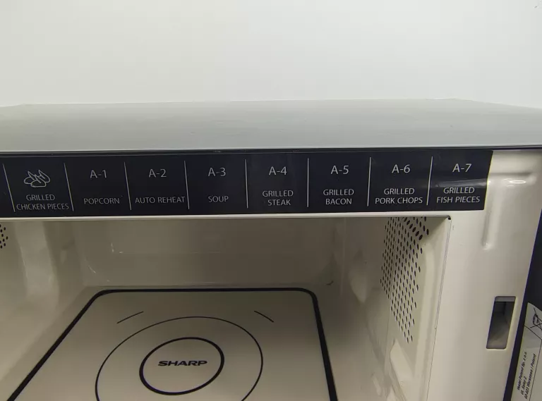 kuchenka-mikrofalowa-sharp-r760bk-moc-mikrofal-900