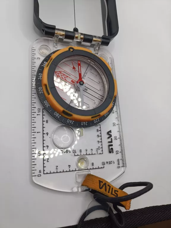 silva-kompas-mapowy-z-lusterkiem-ean-gtin-7318860194788