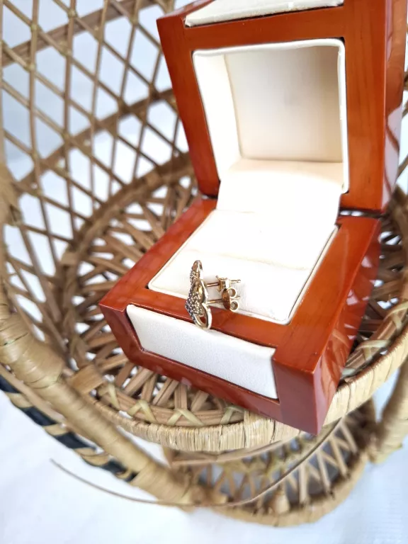 wyrob-jubilerski-uzywany-zlote-kolczyki-serca-585-214-motyw-129129-2