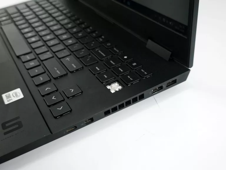laptop-hp-omen-15-ek0026nw-156-intel-core-i5-16-gb-512-gb-czarny-pojemnosc-dysku-512