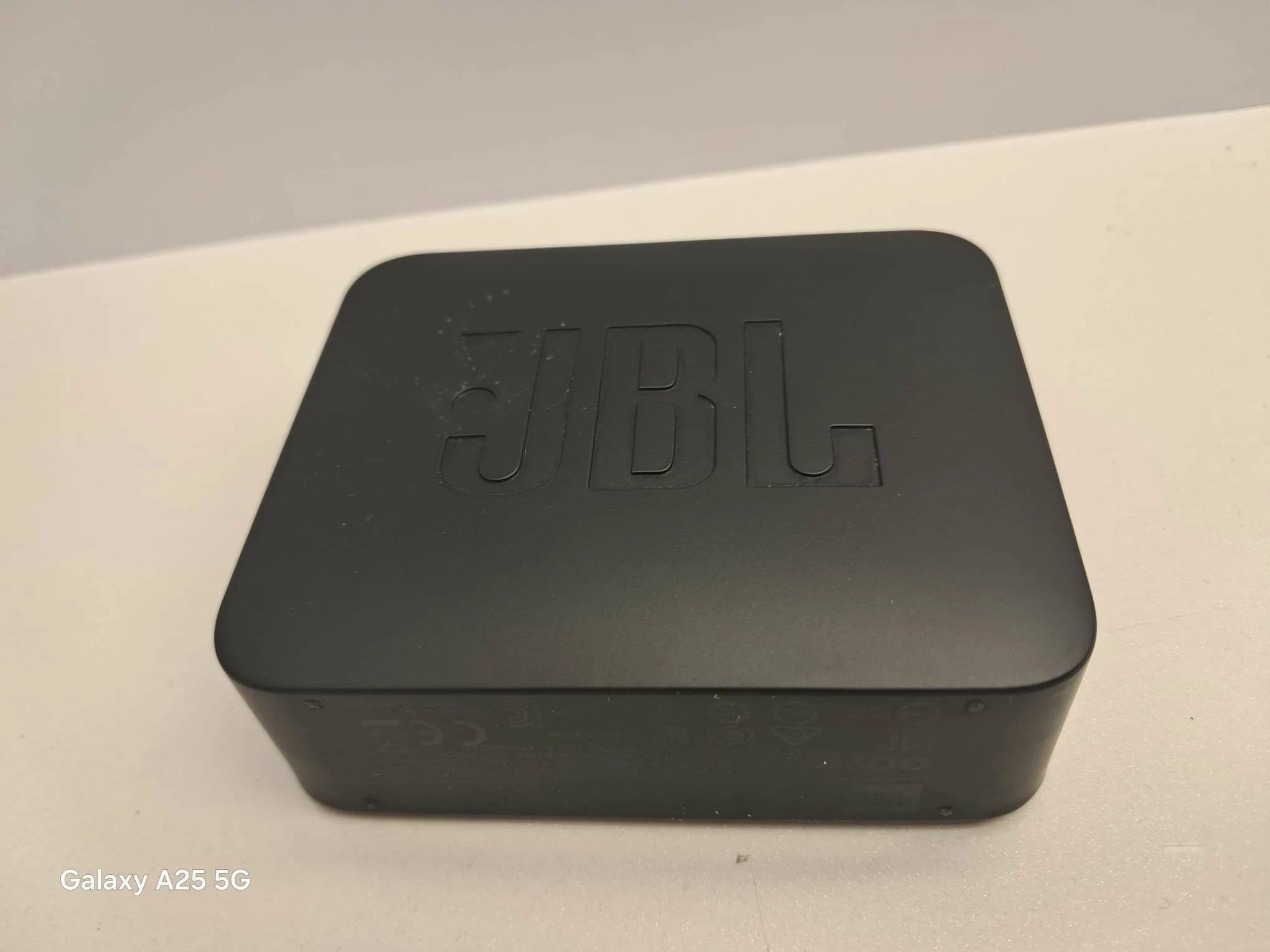 glosnik-bezprzewodowy-jbl-go-2-funkcje-221089-4