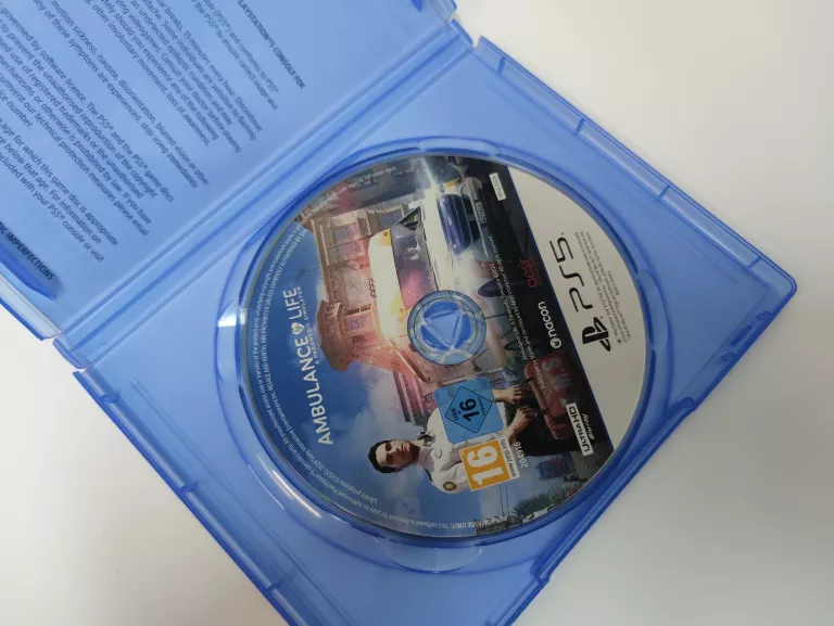 playstation-5-ambulance-life-a-paramedic-simulator-stan-11323-2