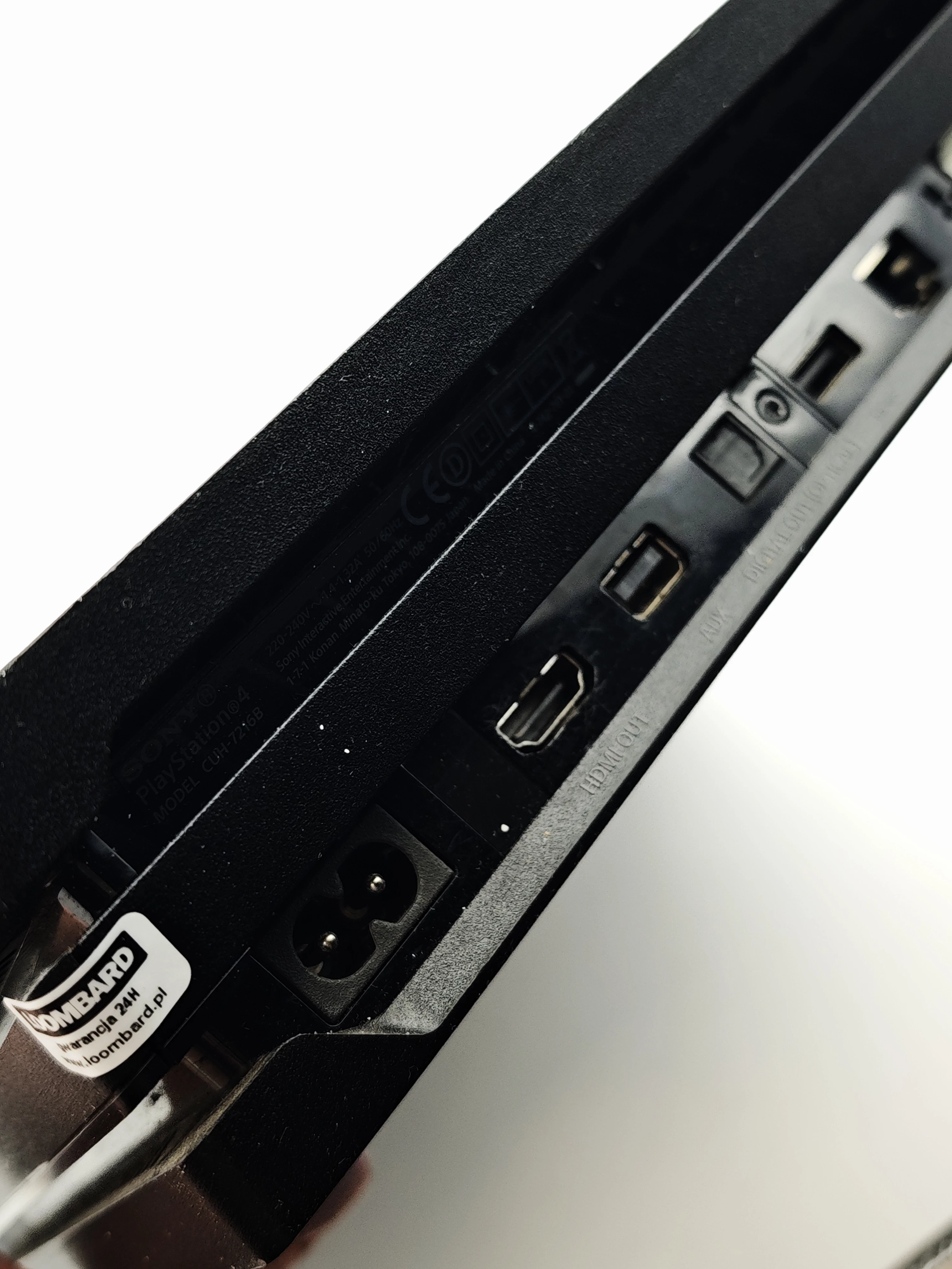 konsola-playstation-4-pro-1tb-pad-okablowanie-gry-w-zestawie-205998-225574