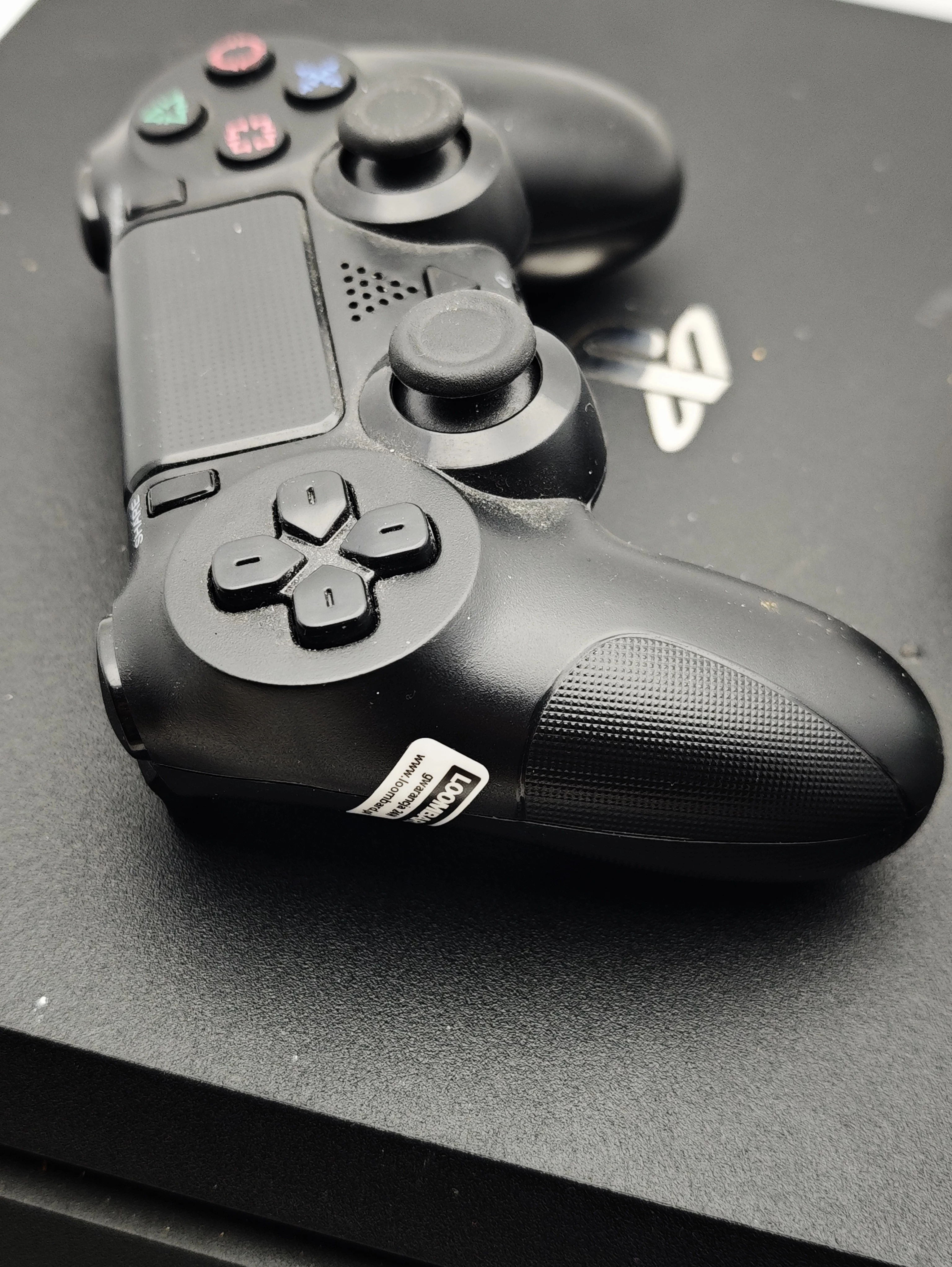 konsola-playstation-4-pro-1tb-pad-okablowanie-stan-11323-2