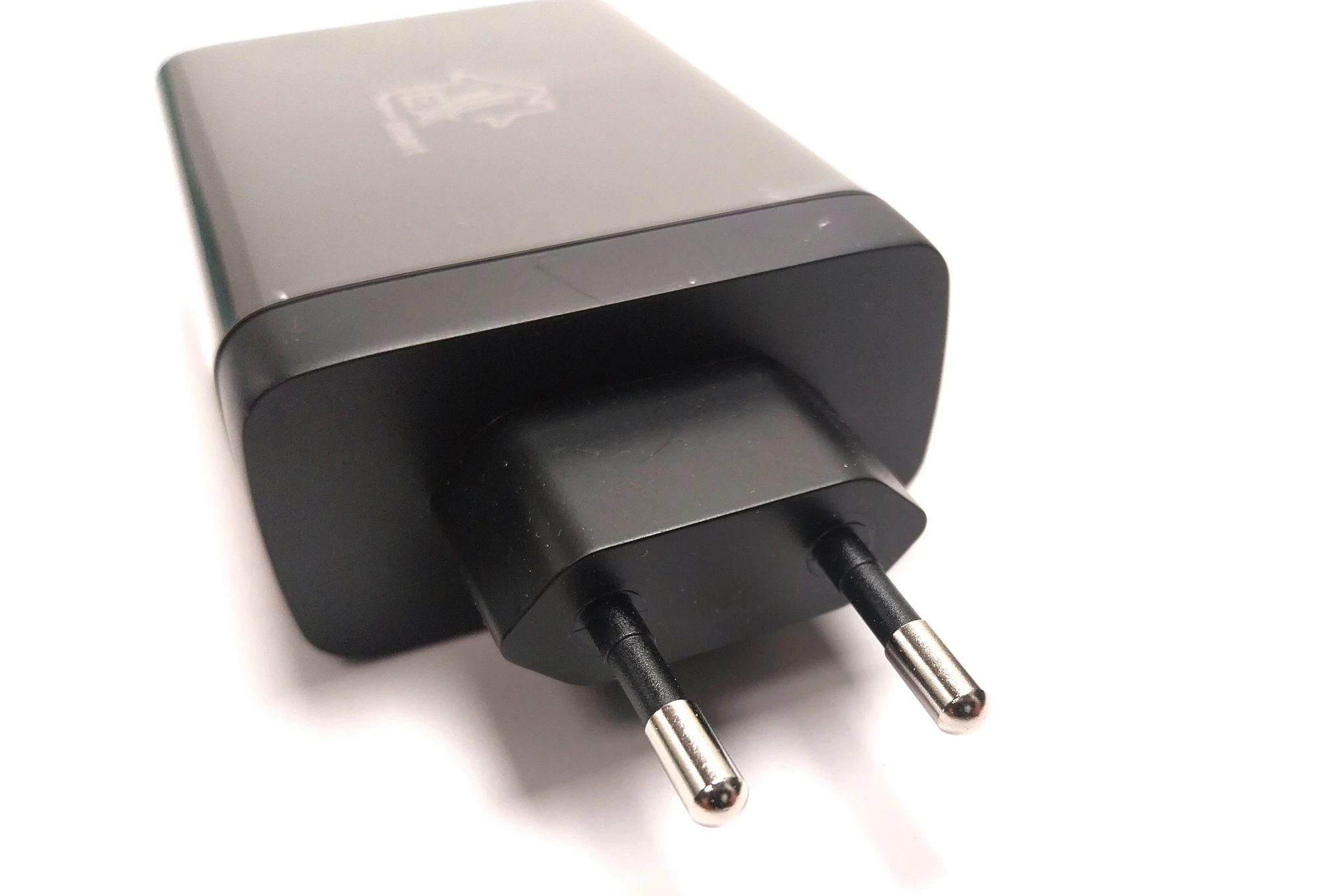 ladowarka-extralink-100w-3xusb-c-usb-a-smart-kolor-249512-1647413