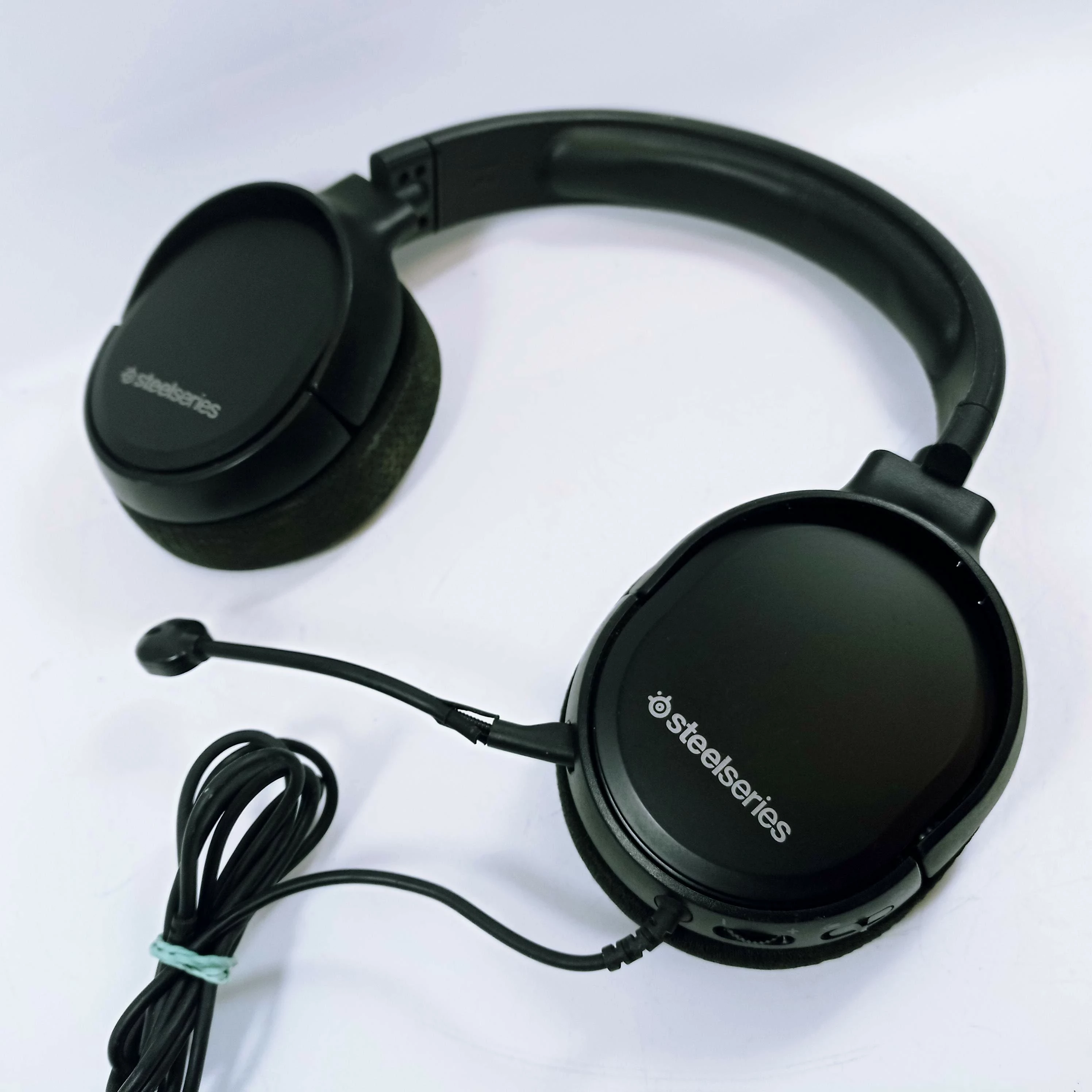 sluchawki-nauszne-steelseries-arctis-1-stan-11323-2