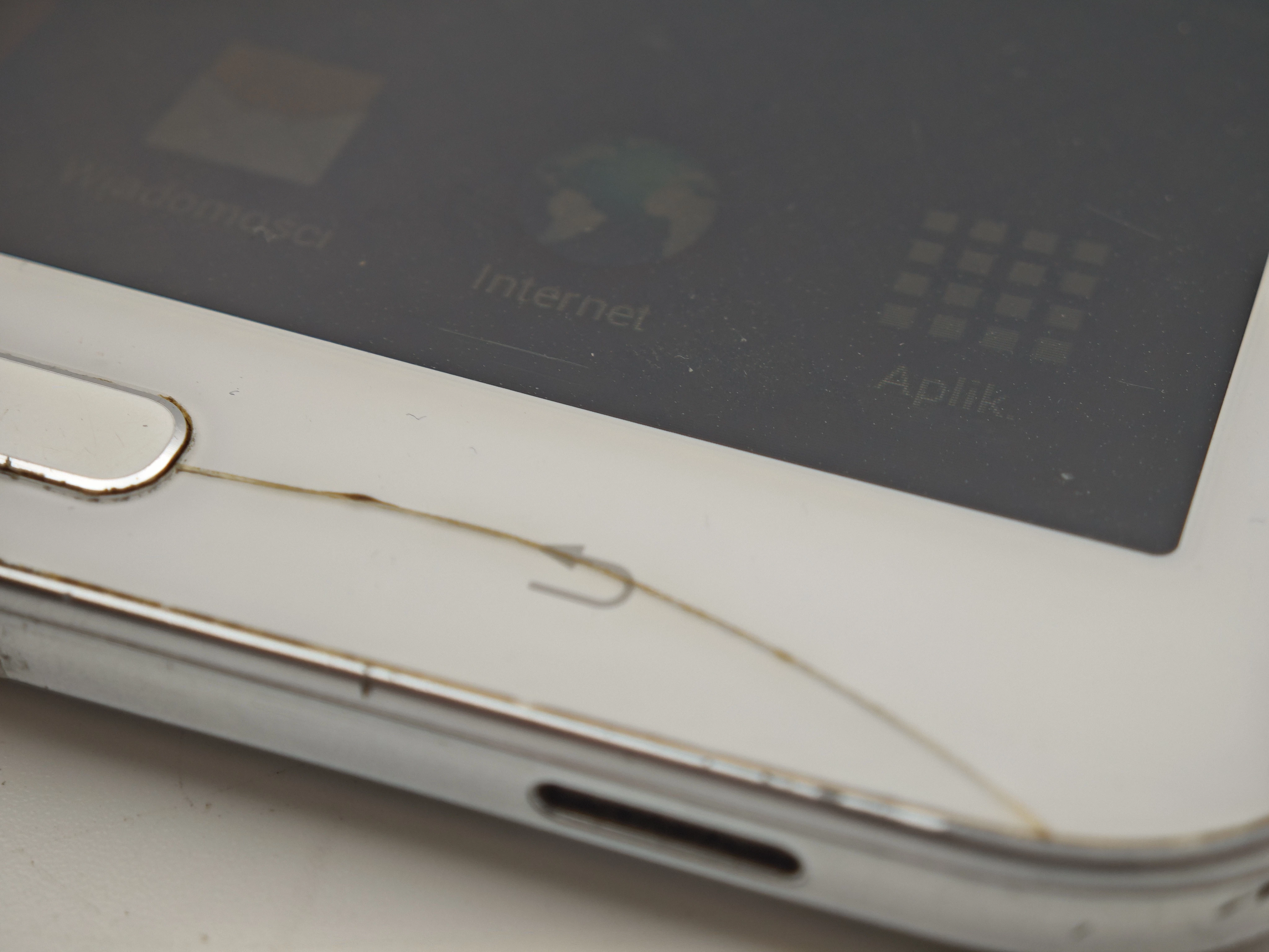 tablet-samsung-galaxy-tab-3-sam-tablet-kod-producenta-sm-t211