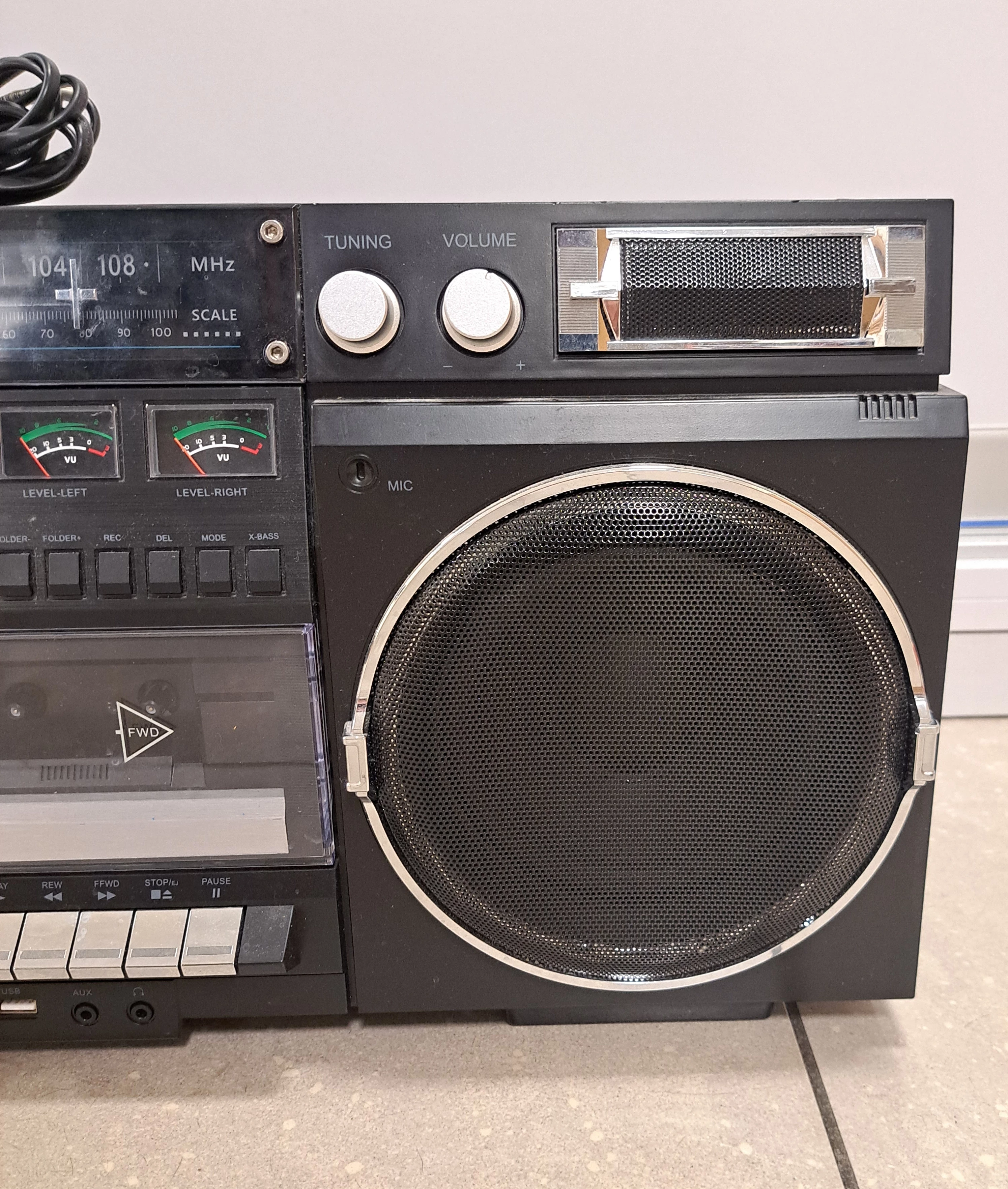 radioodtwarzacz-muse-m-380-gb-ghetto-bluetooth-komunikacja-213110-2