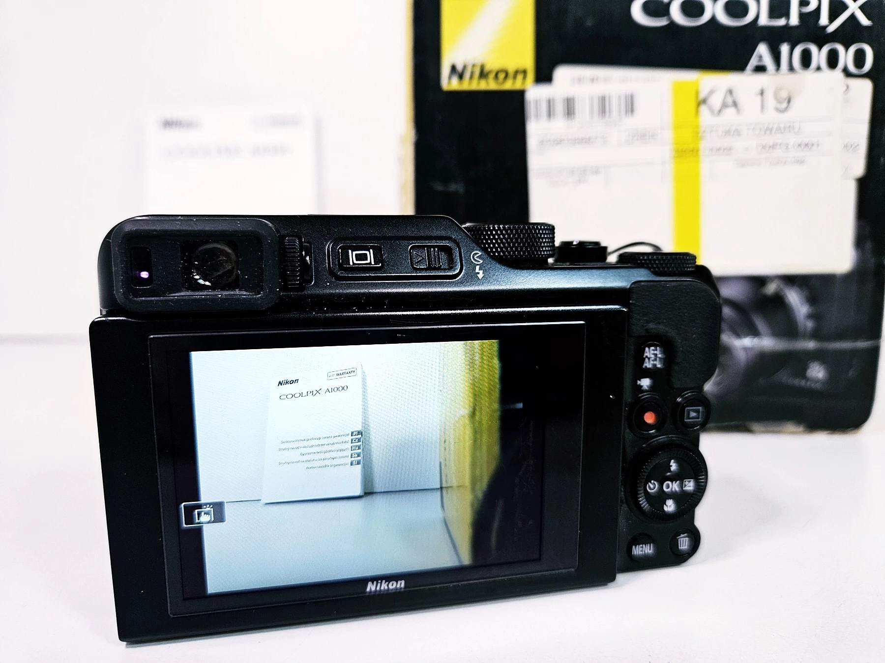 aparat-nikon-coolpix-a1000-komplet-rozdzielczosc-1679