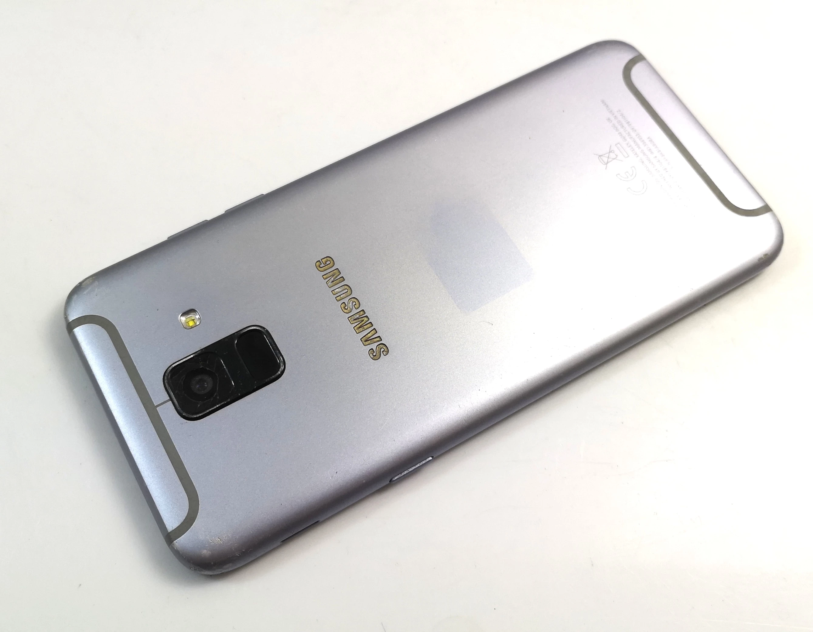 telefon-samsung-galaxy-a6-system-operacyjny-4388-1