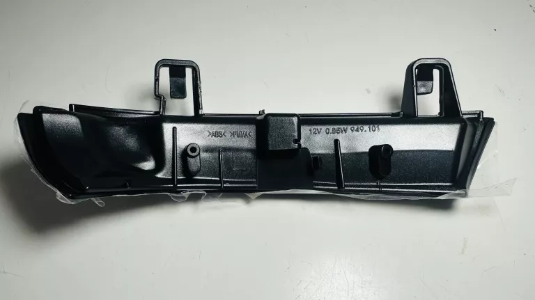 kierunkowskazy-migacze-dynamiczne-plywajace-w-lusterka-vw-golf-v-vi-sharan-producent-czesci-127415-754858