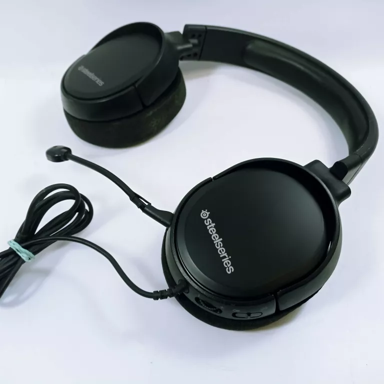 sluchawki-nauszne-steelseries-arctis-1-wyszynskiego-24-tczew