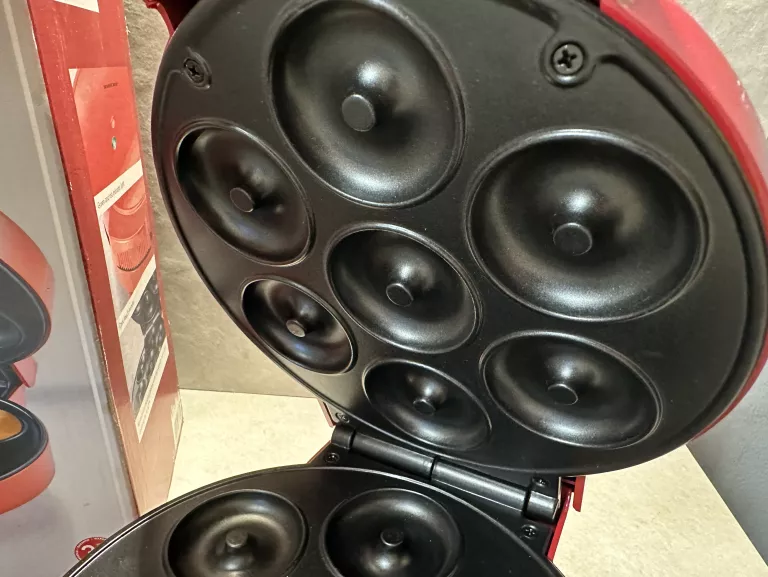 silvercrest-doughnut-maker-moc-100000