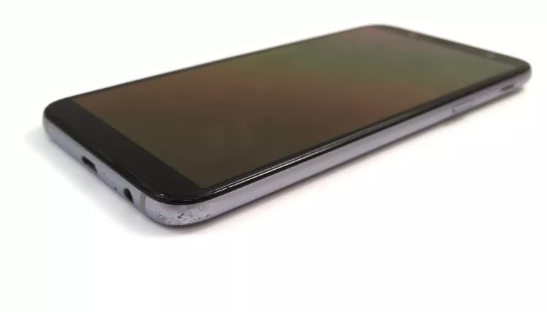 telefon-samsung-galaxy-a6-stan-11323-2