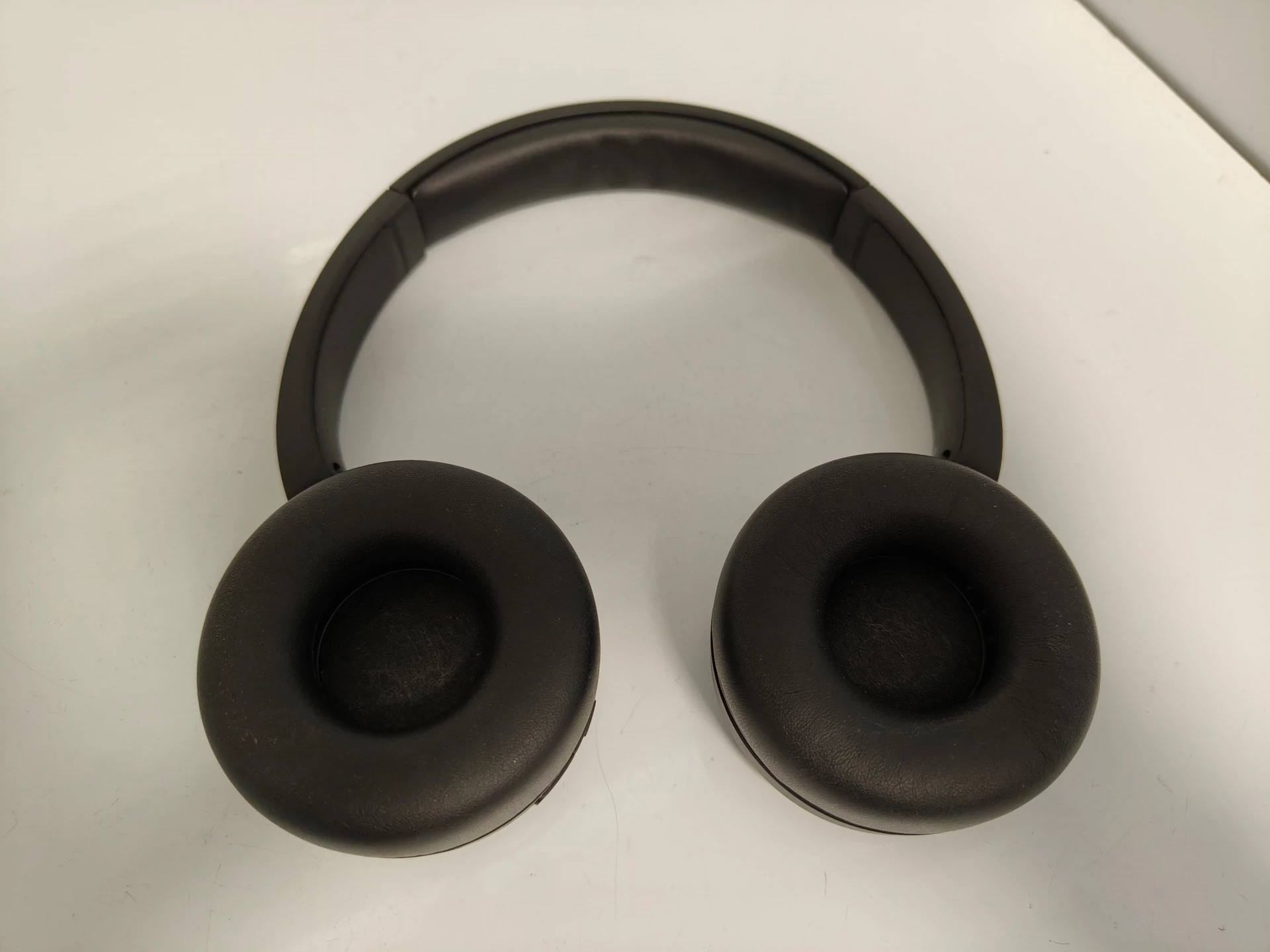 sony-sluchawki-wh-ch520-czarne-kolor-dominujacy-129357-3