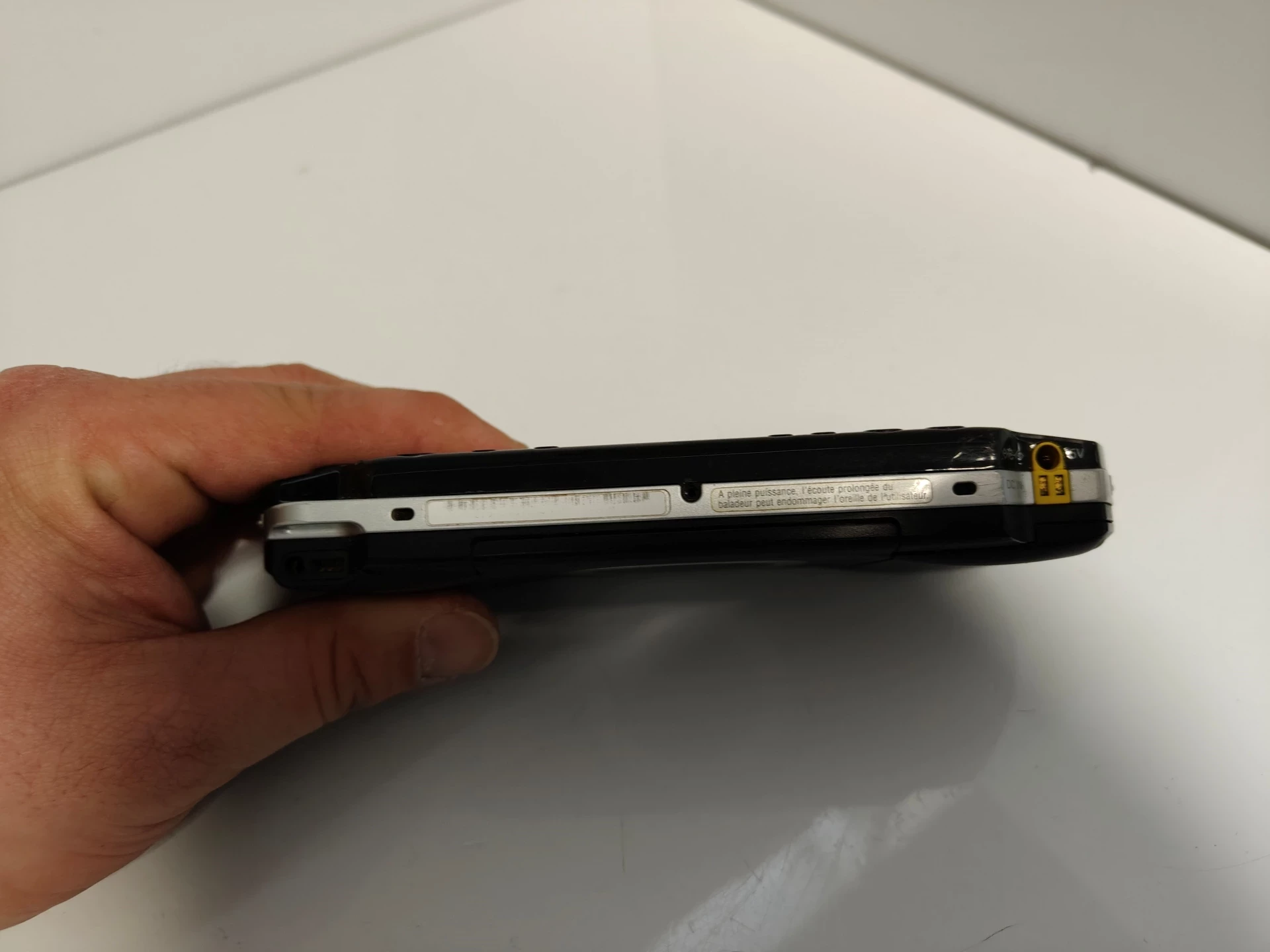 konsola-sony-psp-e-1004-karta-2gb-gry-god-of-war-burnout-pursuit-tench-producent-248914-1705040