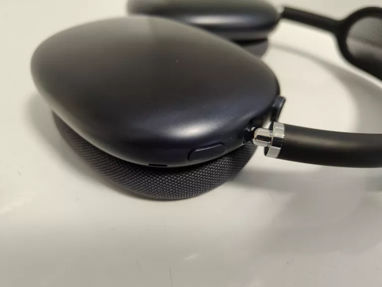 sluchawki-apple-airpods-max-usb-c-nauszne-bluetooth-polnoc-bezprzewodowe-kolor-dominujacy-129357-3