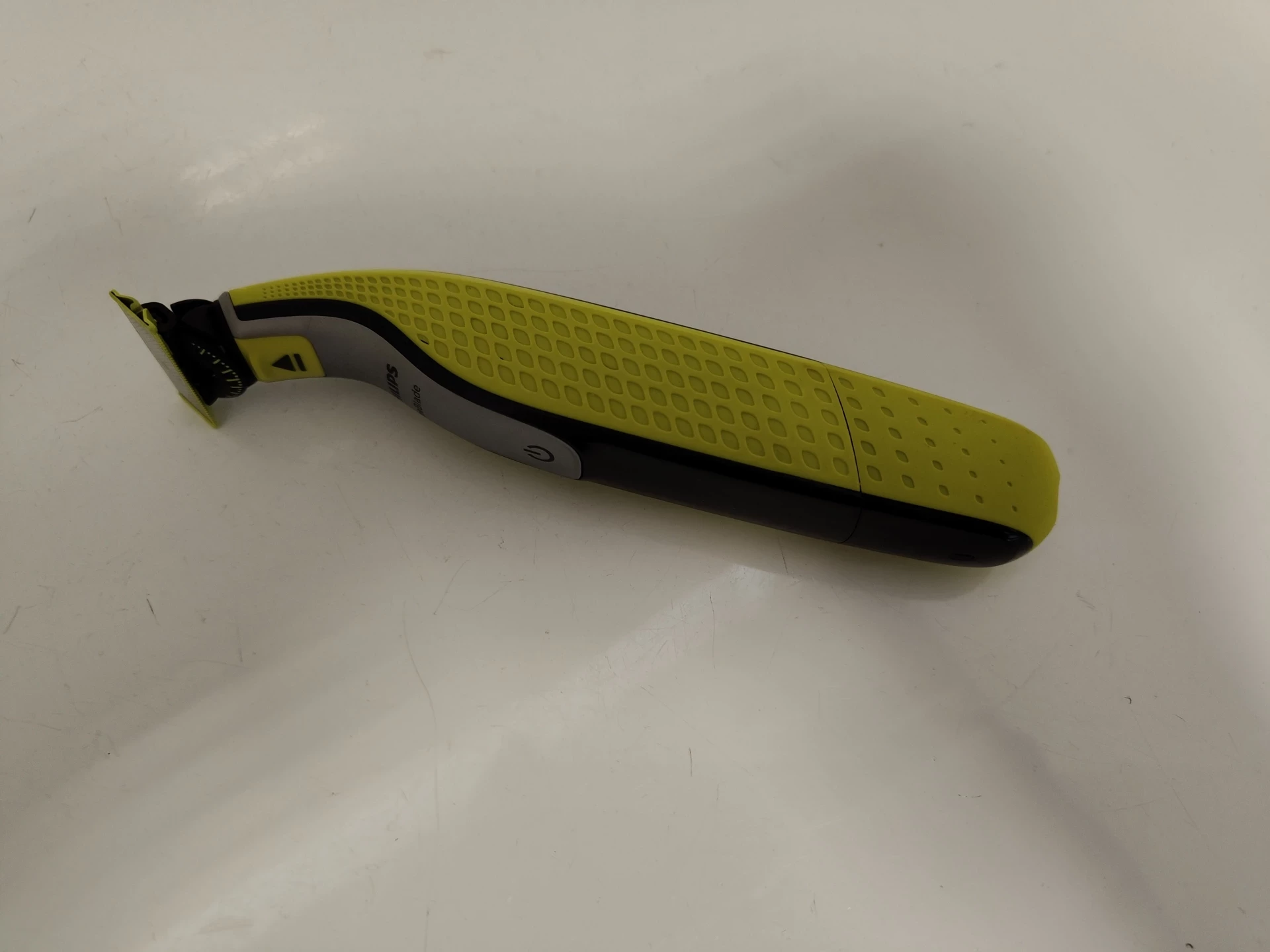 golarka-philips-oneblade-360-nasadka-grzebieniowa-5w1-qp273423-mozliwosc-mycia-pod-woda-205614-223990